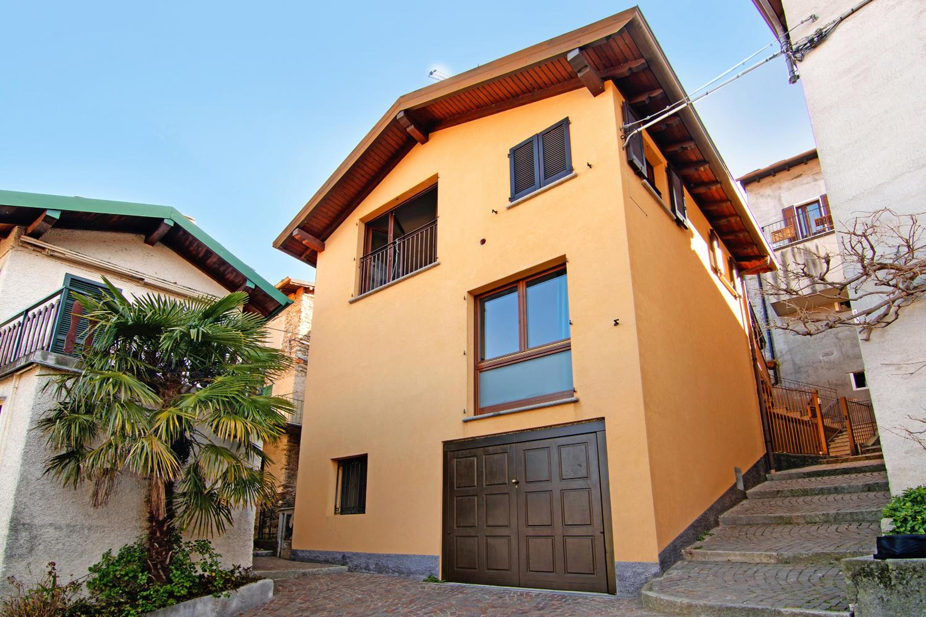 Casa Leonardo view 2