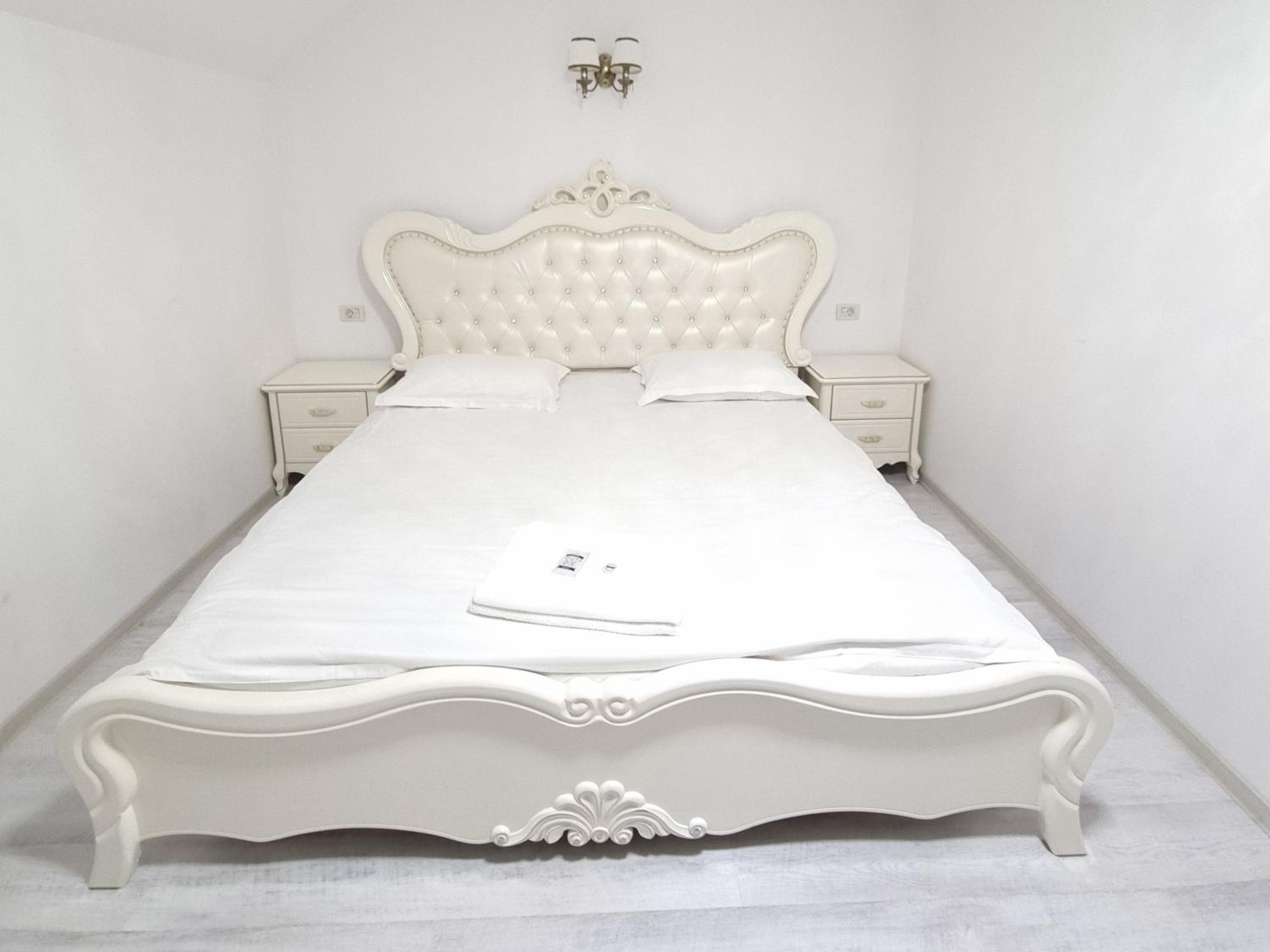 PENSIUNEA LUXURY