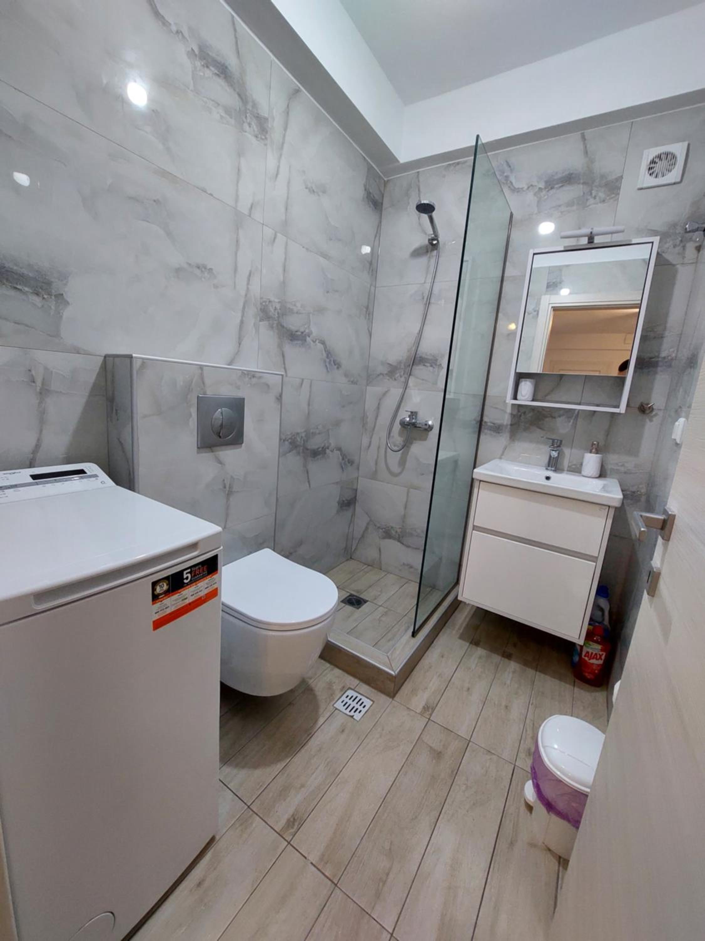 Ofrynio Luxury Apartments & Pool