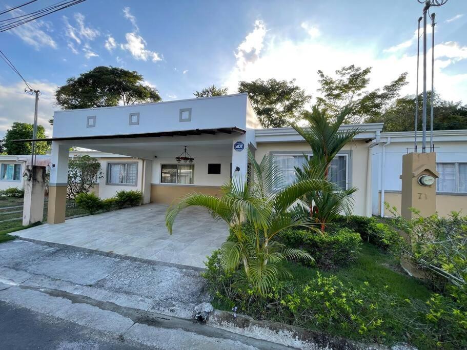 Casa Encanto Luz del Mar, Con Piscina Privada