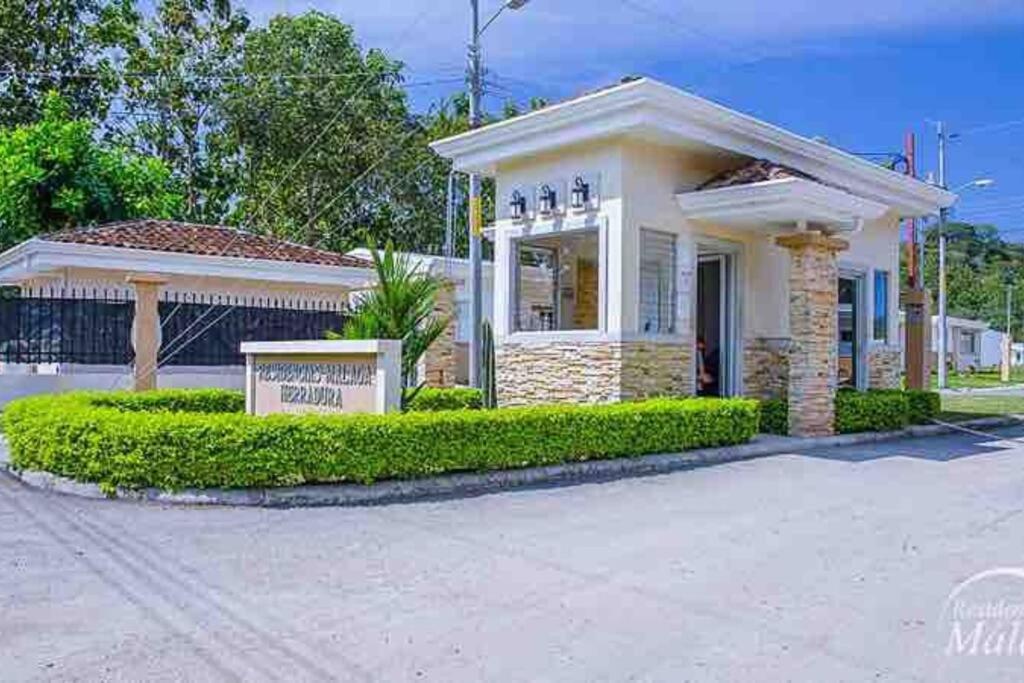 Casa Encanto Luz del Mar, Con Piscina Privada