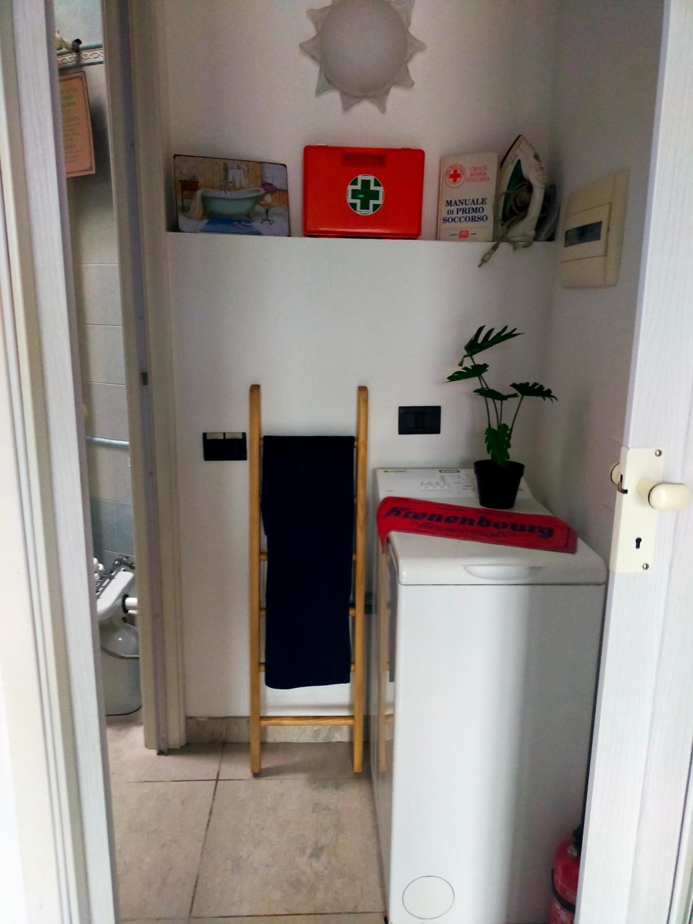Photo 33