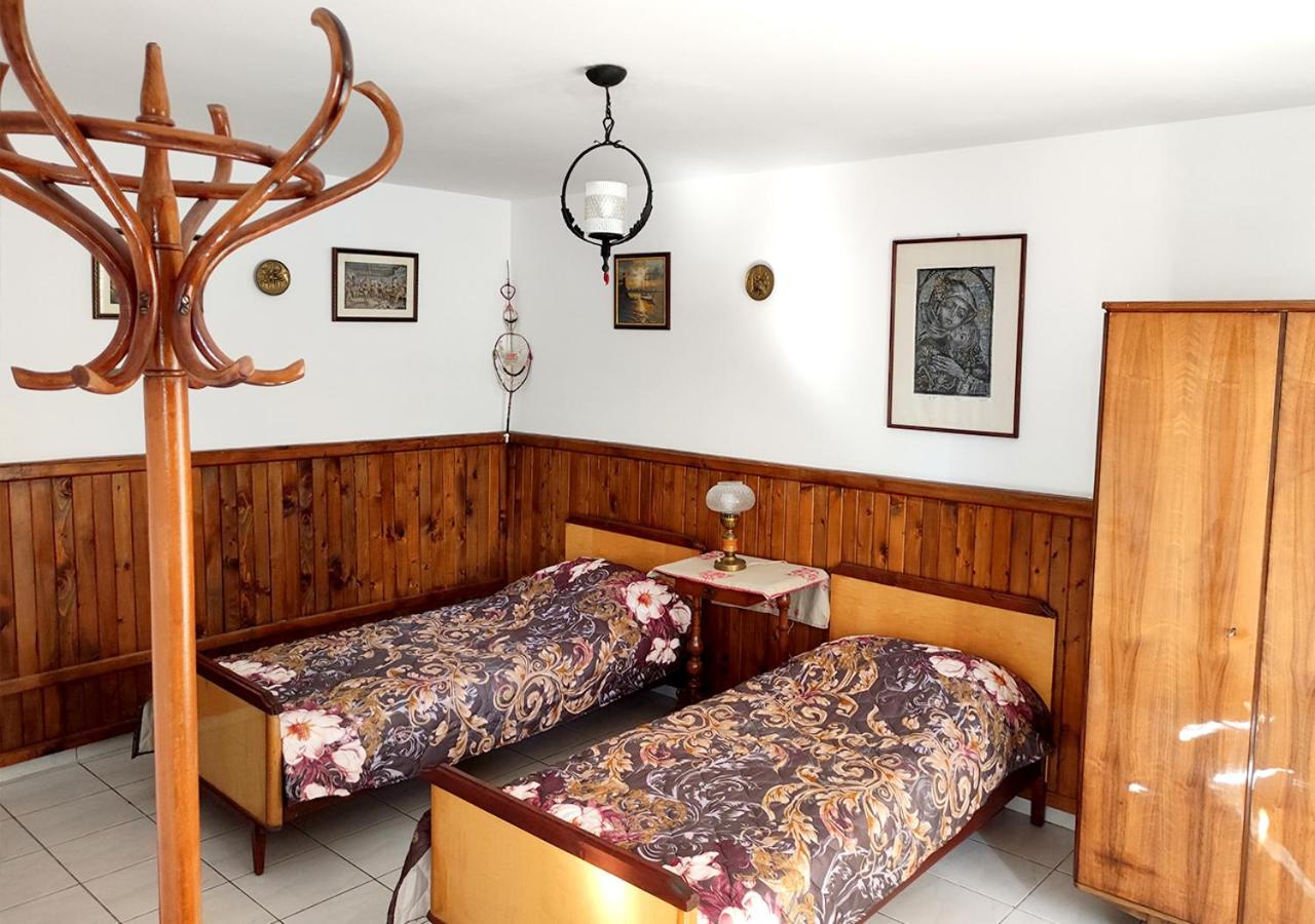 Guest House - Heaven