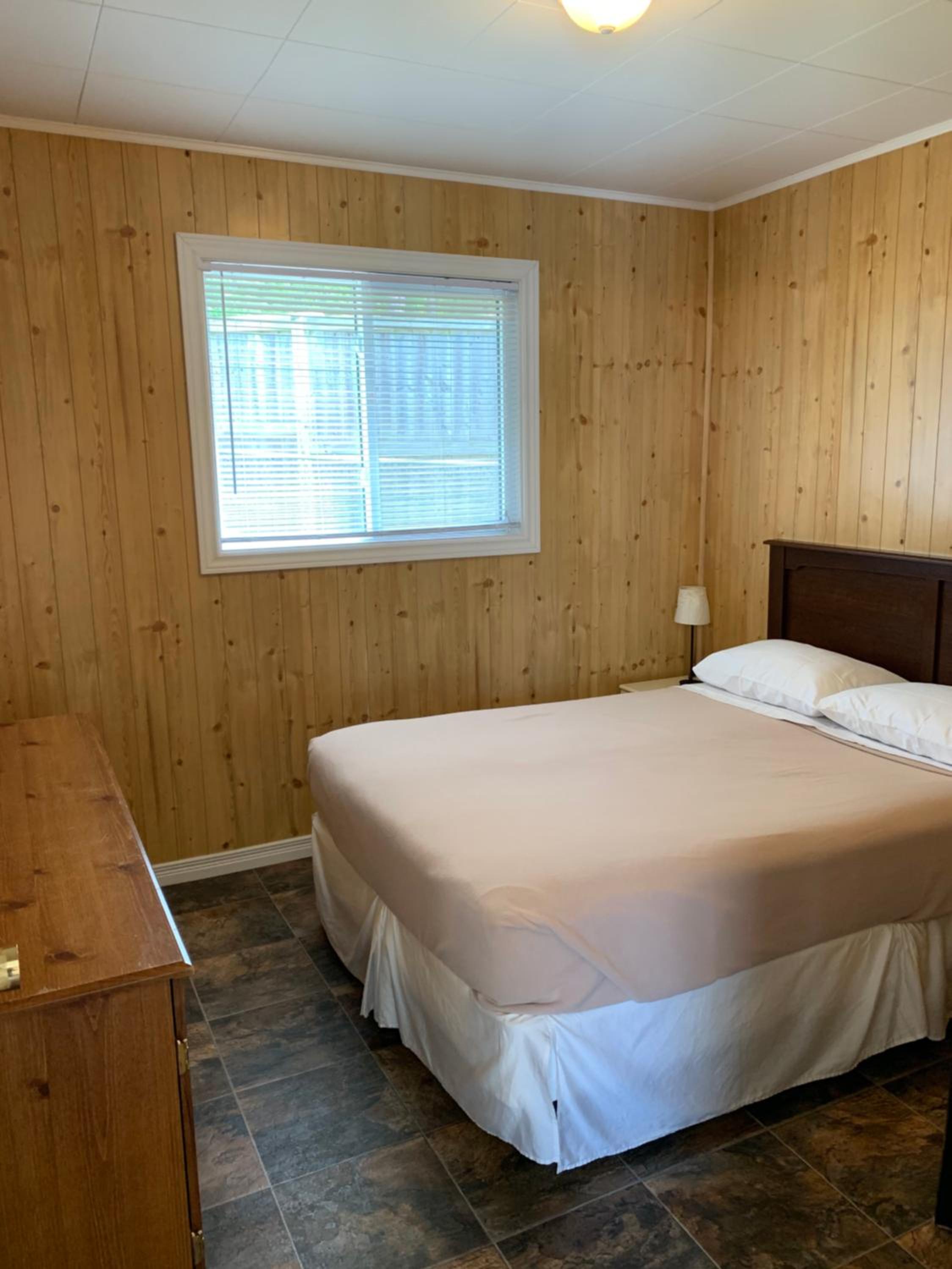 Wu Wu's Cabins