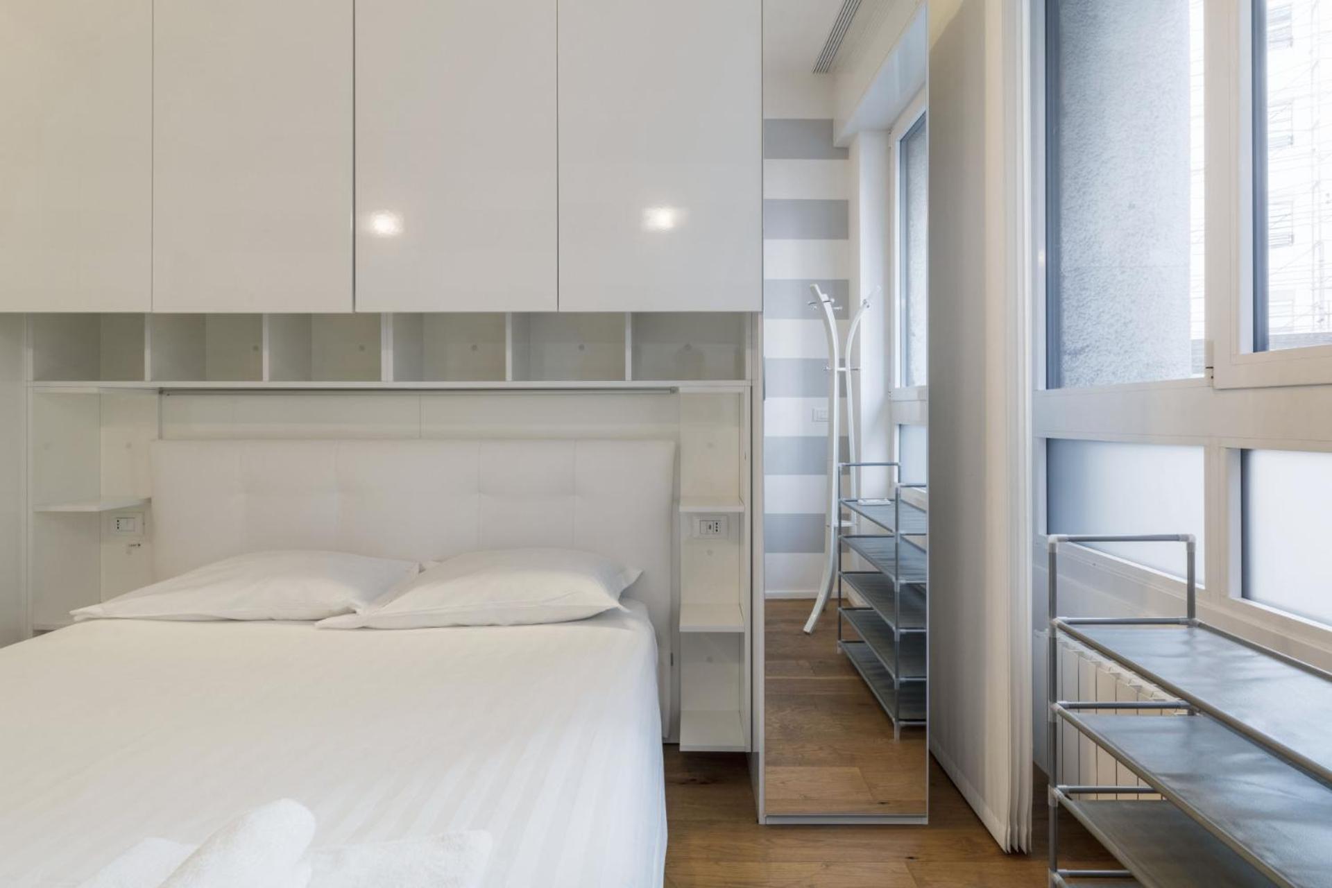 Easylife - Milano - Modrone 8-1 - Duomo