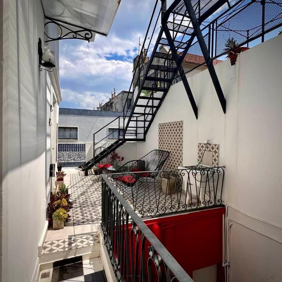 Enchanting townhouse loft in heart of San Telmo
