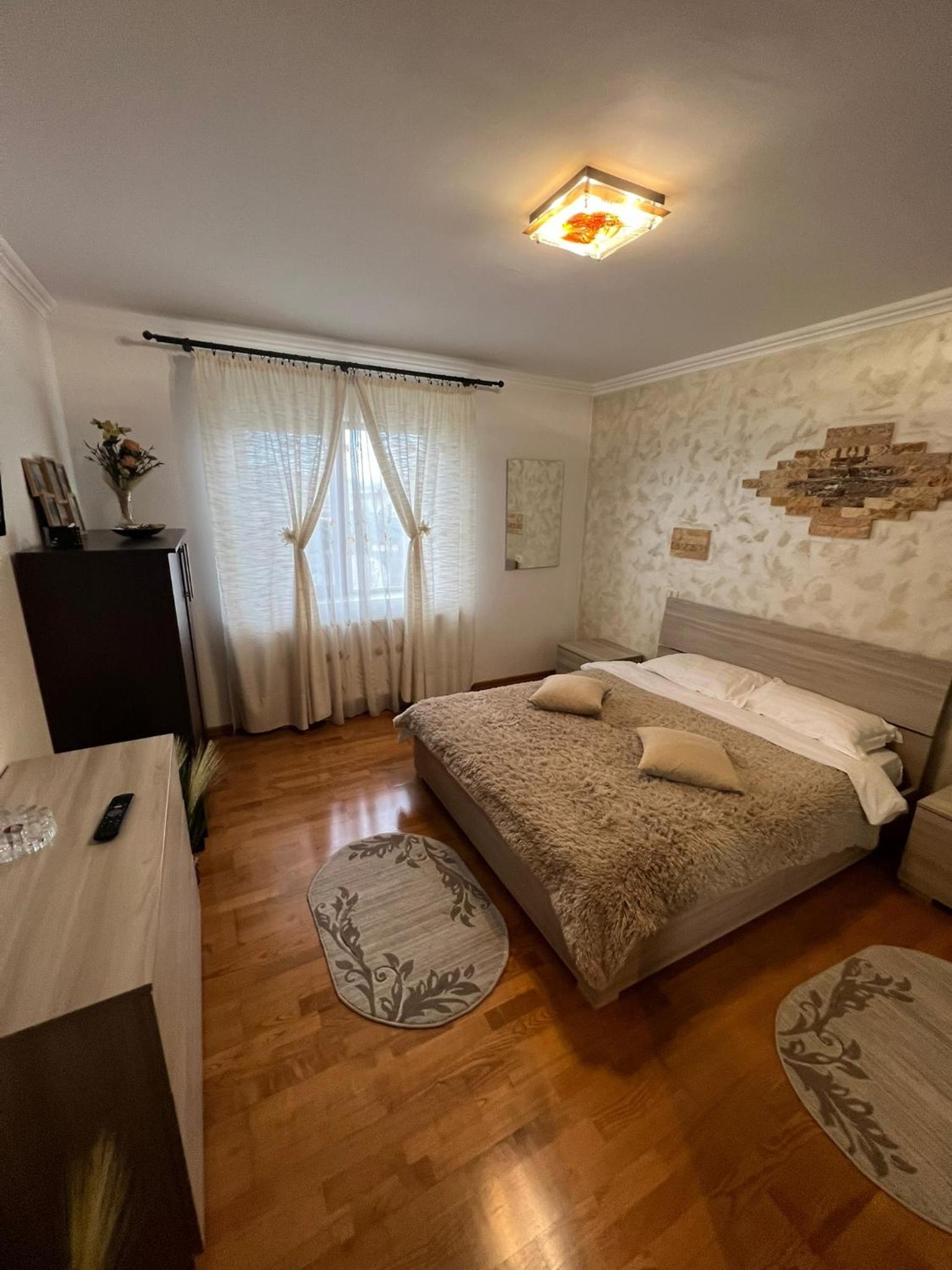 Apartament Crina view 3