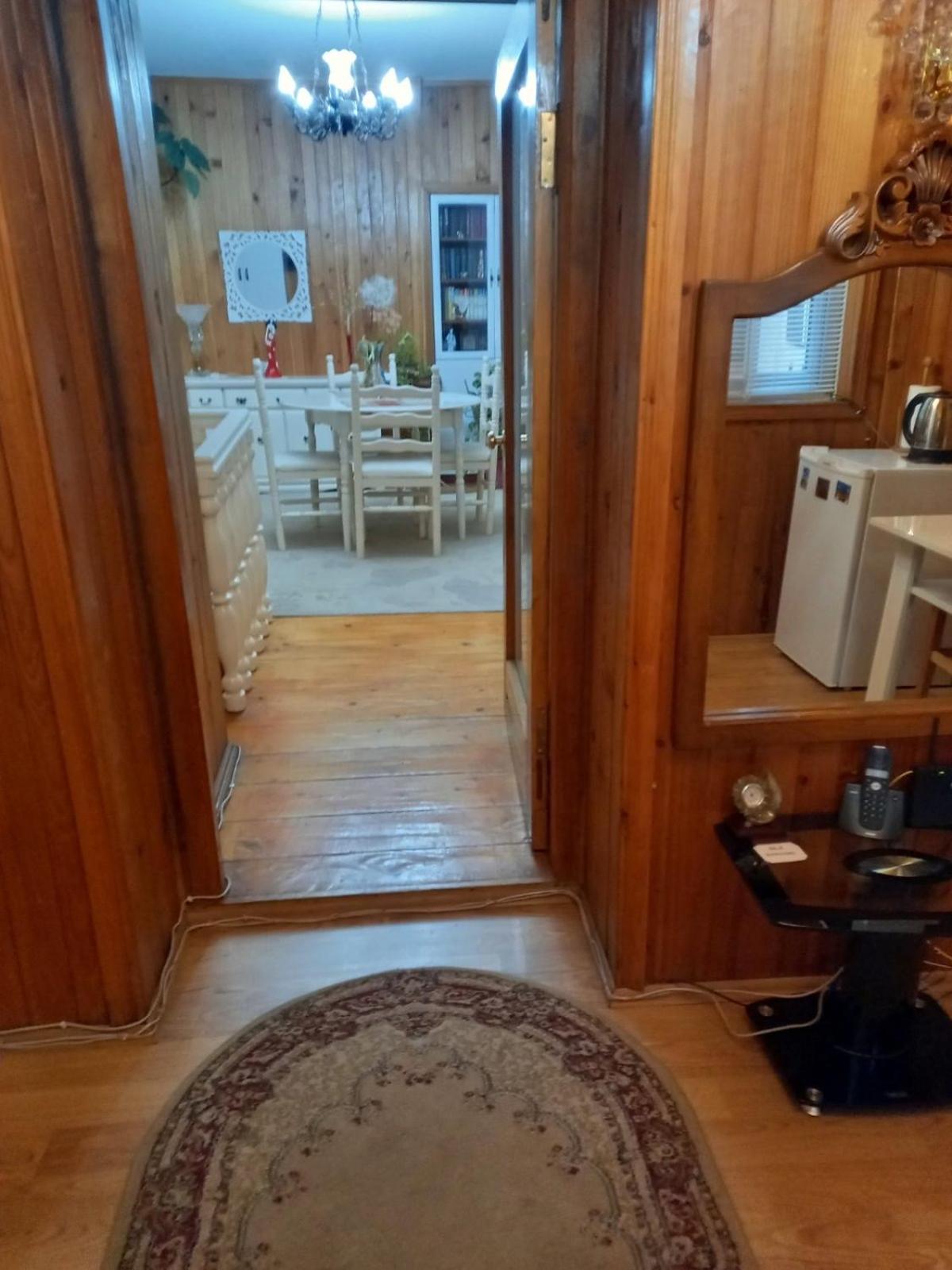Apartment on Freedom Square Diuma Street view 4