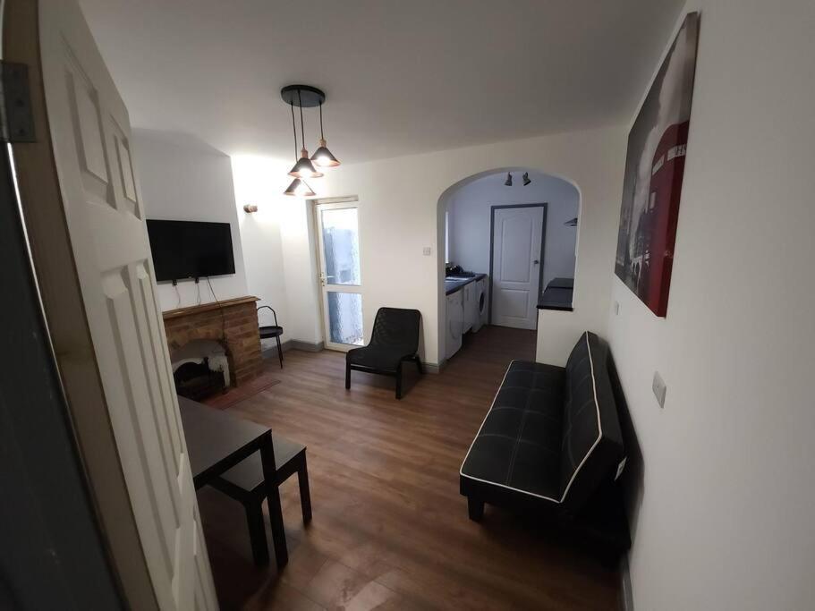 Kensington Stories - 4 Bed House view 4