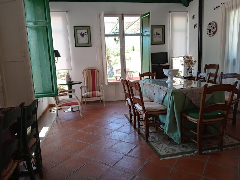 Villa Carmen Magnificent Country House in Serranía