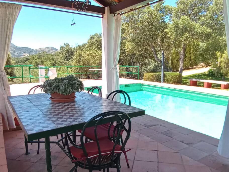 Villa Carmen Magnificent Country House in Serranía