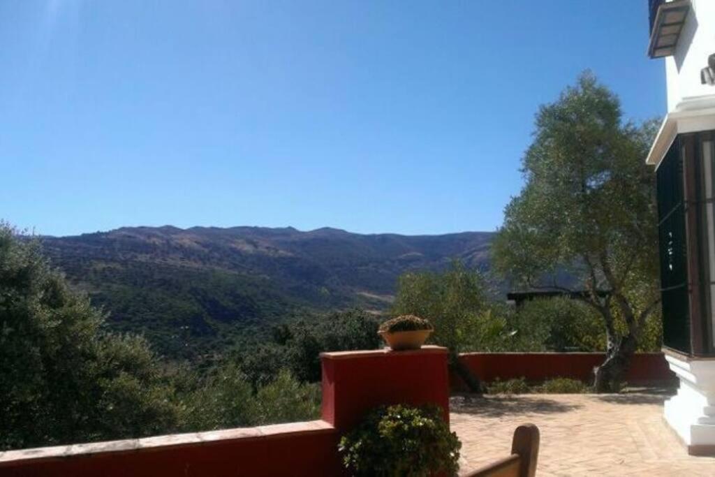 Villa Carmen Magnificent Country House in Serranía