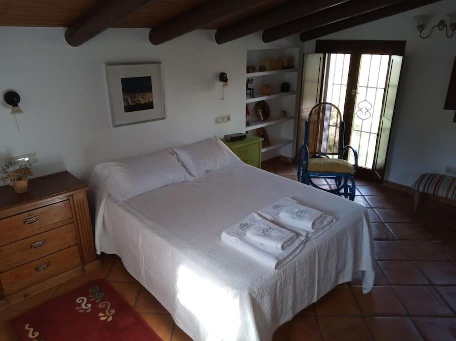 Villa Carmen Magnificent Country House in Serranía