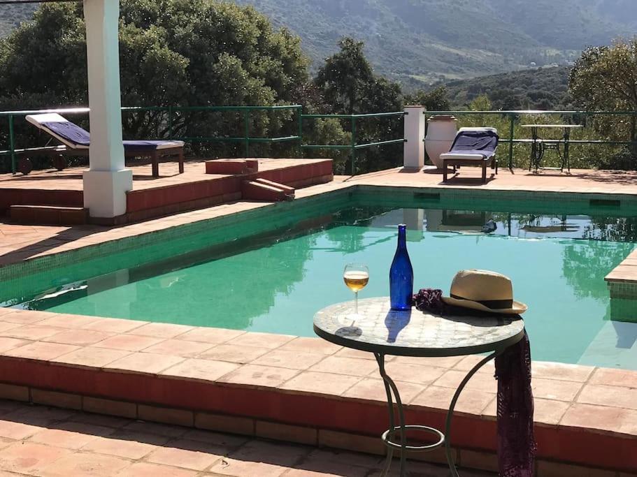 Villa Carmen Magnificent Country House in Serranía