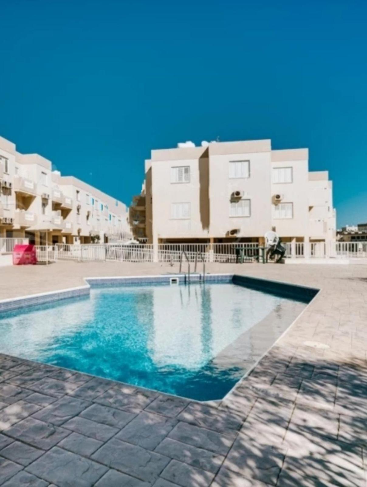 SOFIA APARTMENT 700m away from the beach