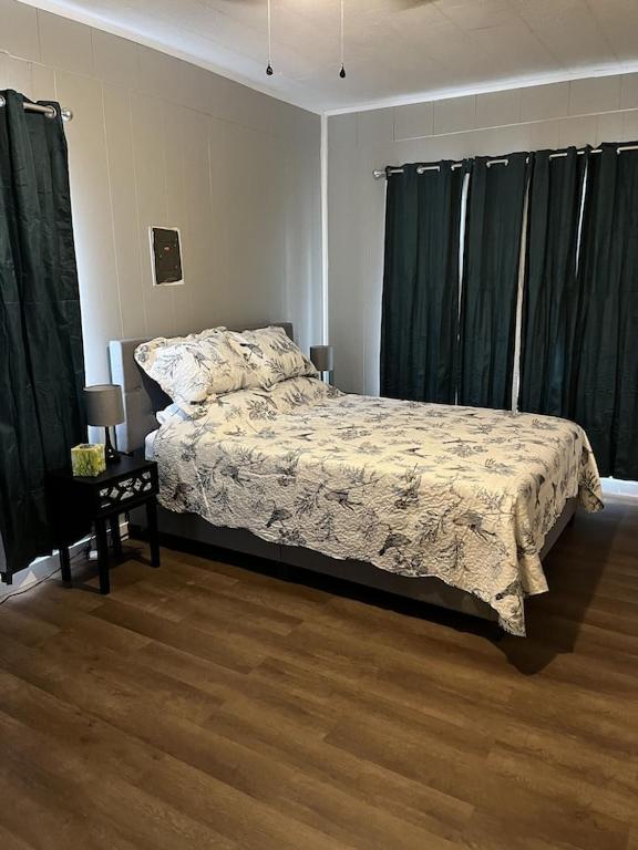 Bon Temps House - close to everything Eunice has to offer! view 5