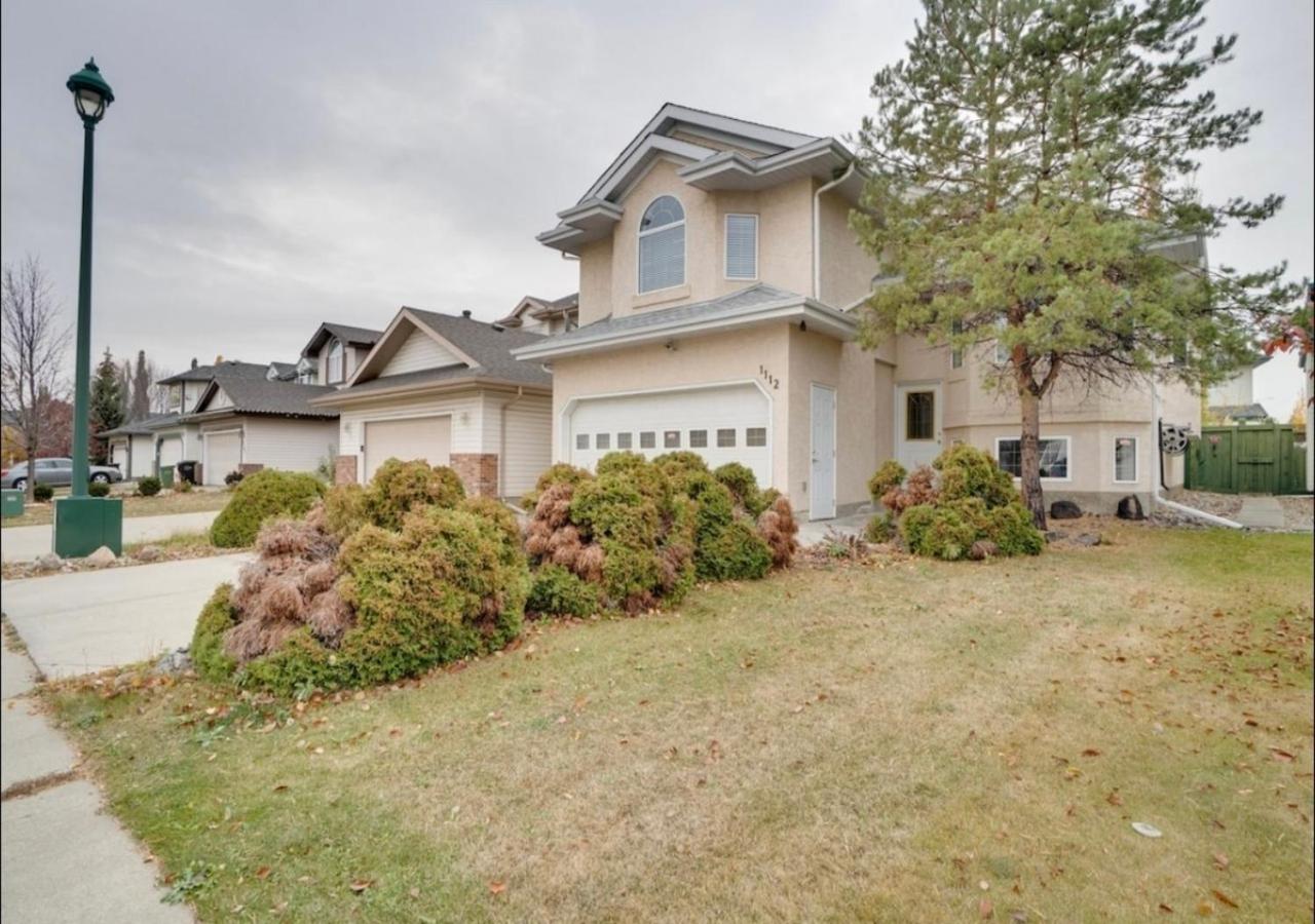 Big family home w/ Deck, Ping Pong, BBQ & Garage