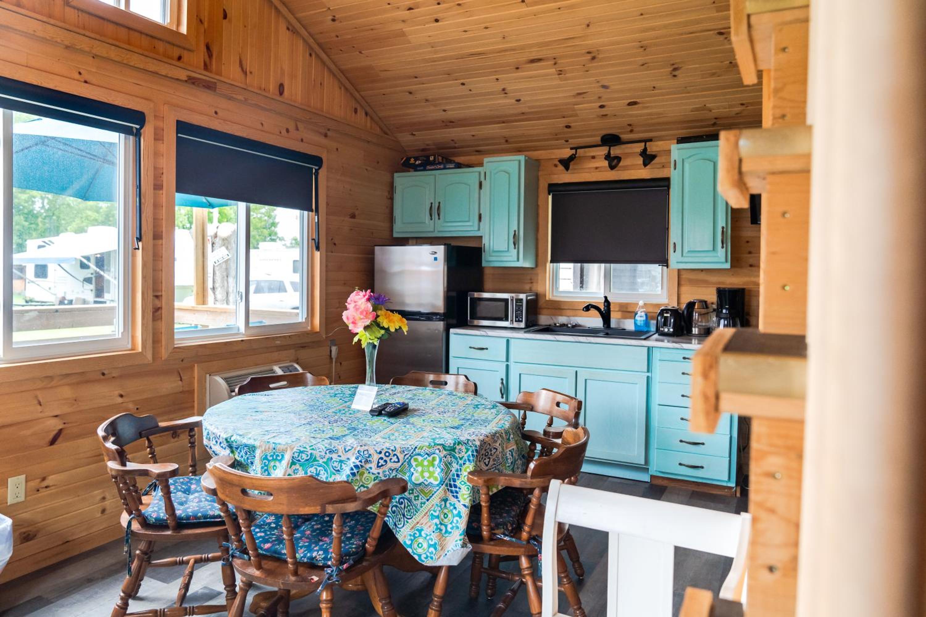 Stoneburg Cove Cottages