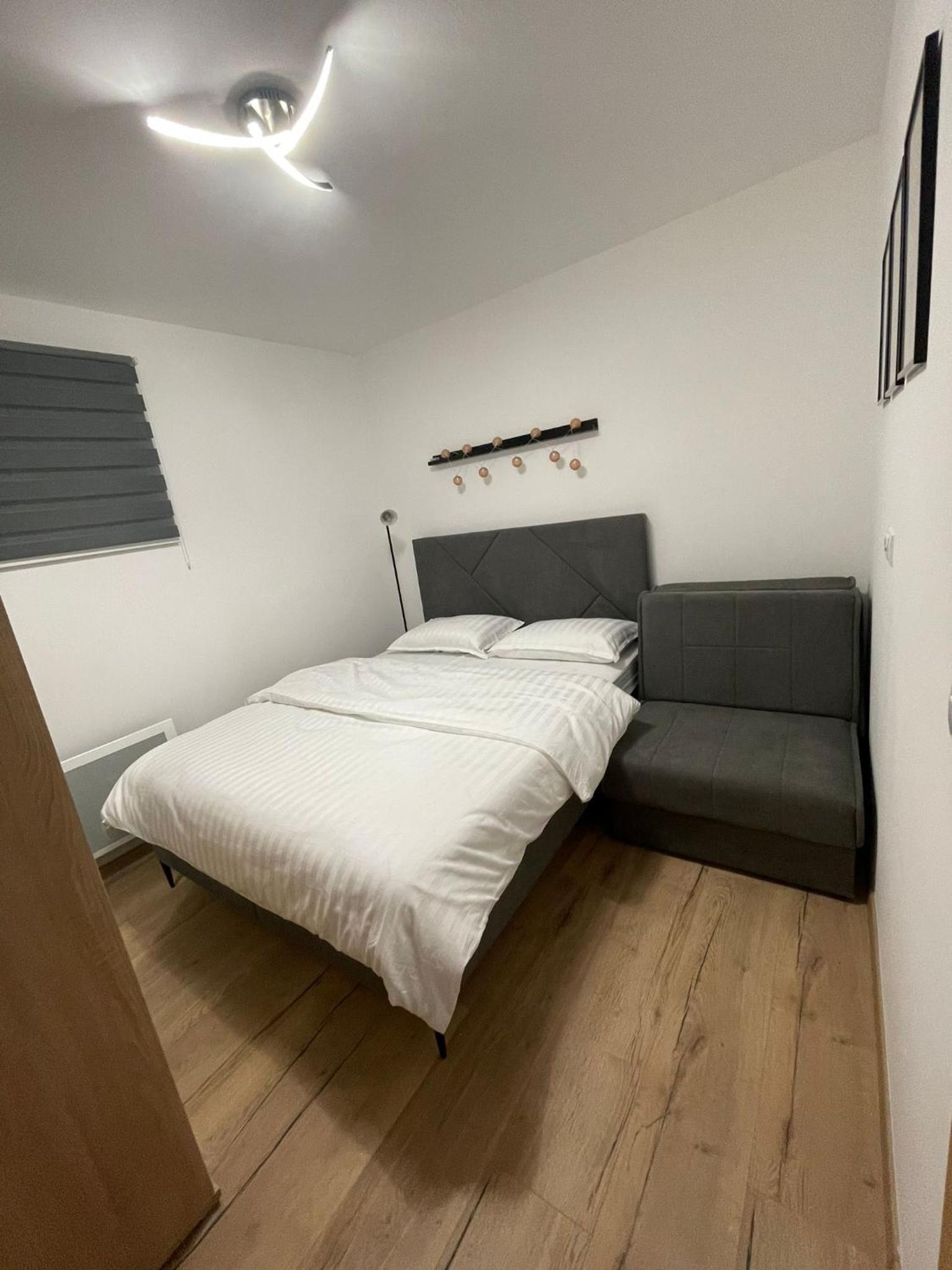 Apartman Danica 23