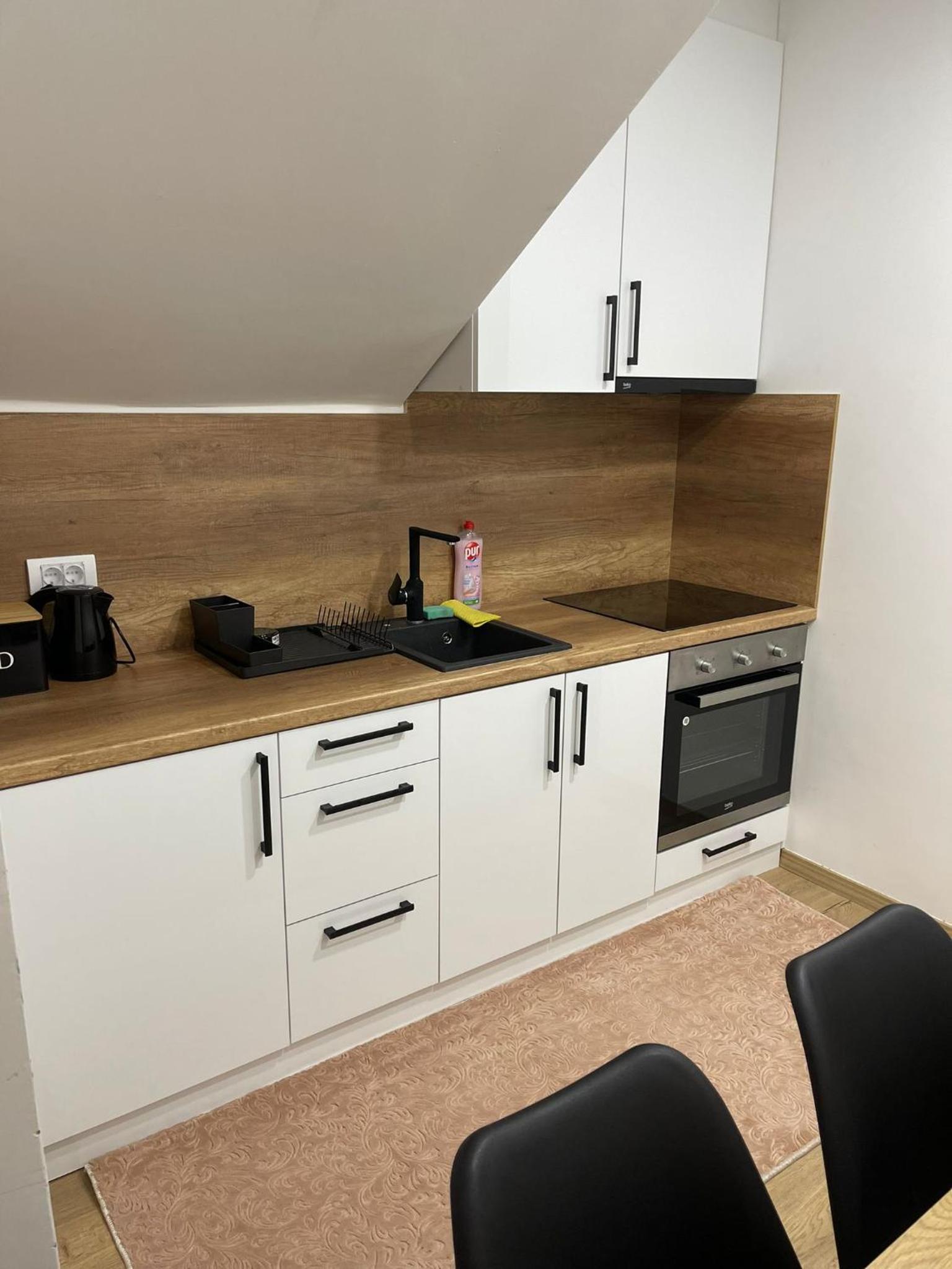 Apartman Danica 23