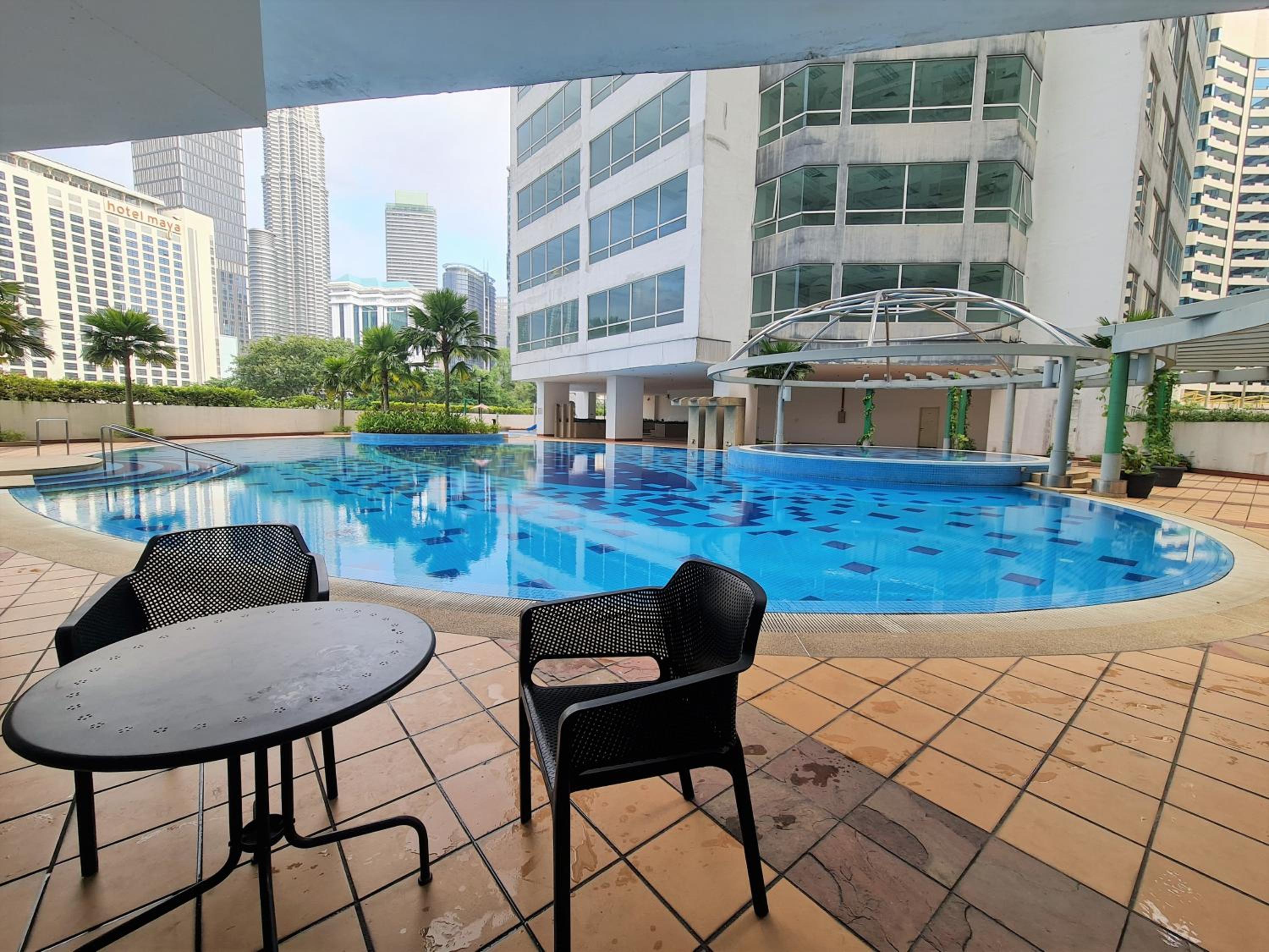 Crest Residence Klcc by Sarah's Lodge photo 4