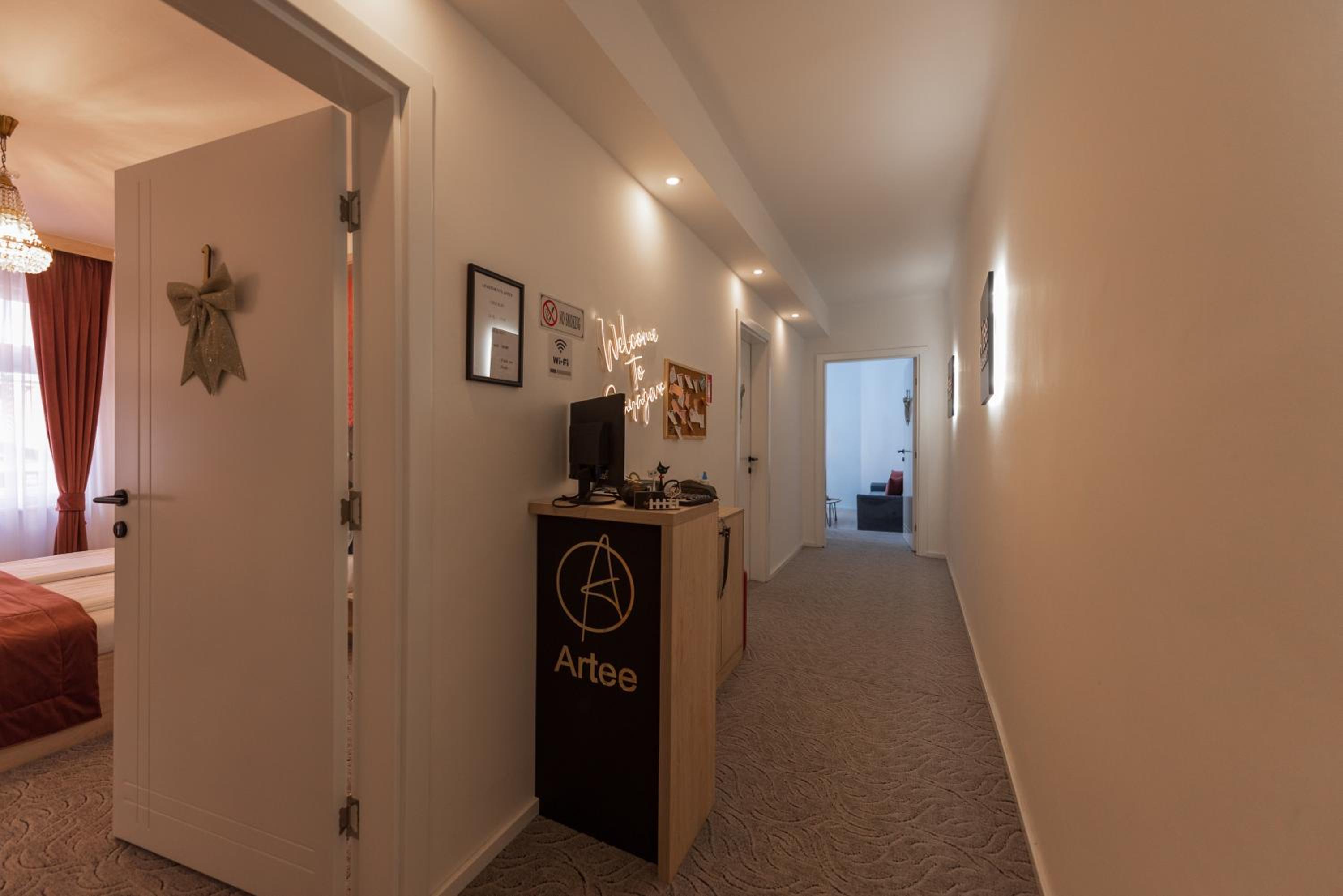 Apartments Artee Free Garage Parking