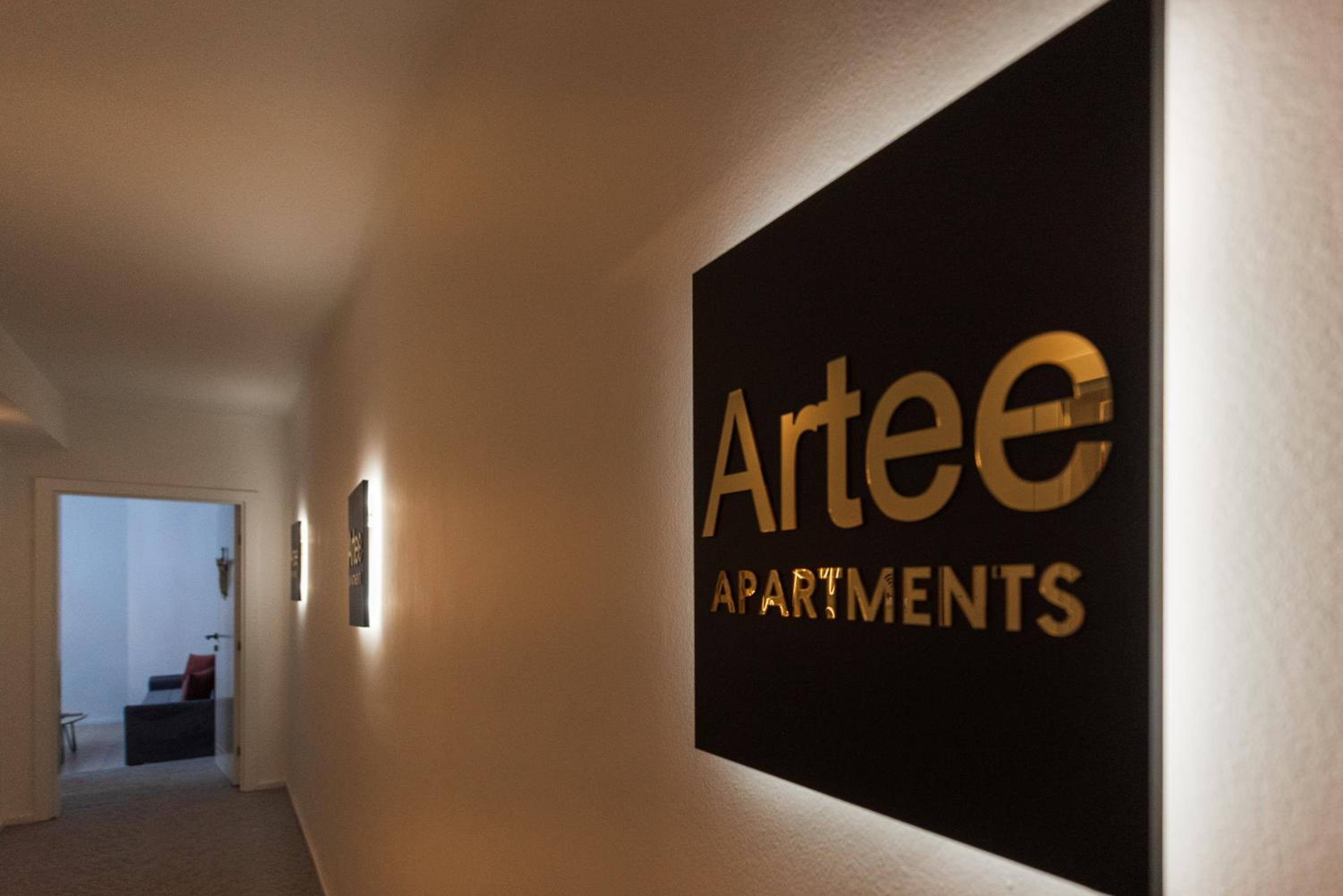 Apartments Artee Free Garage Parking