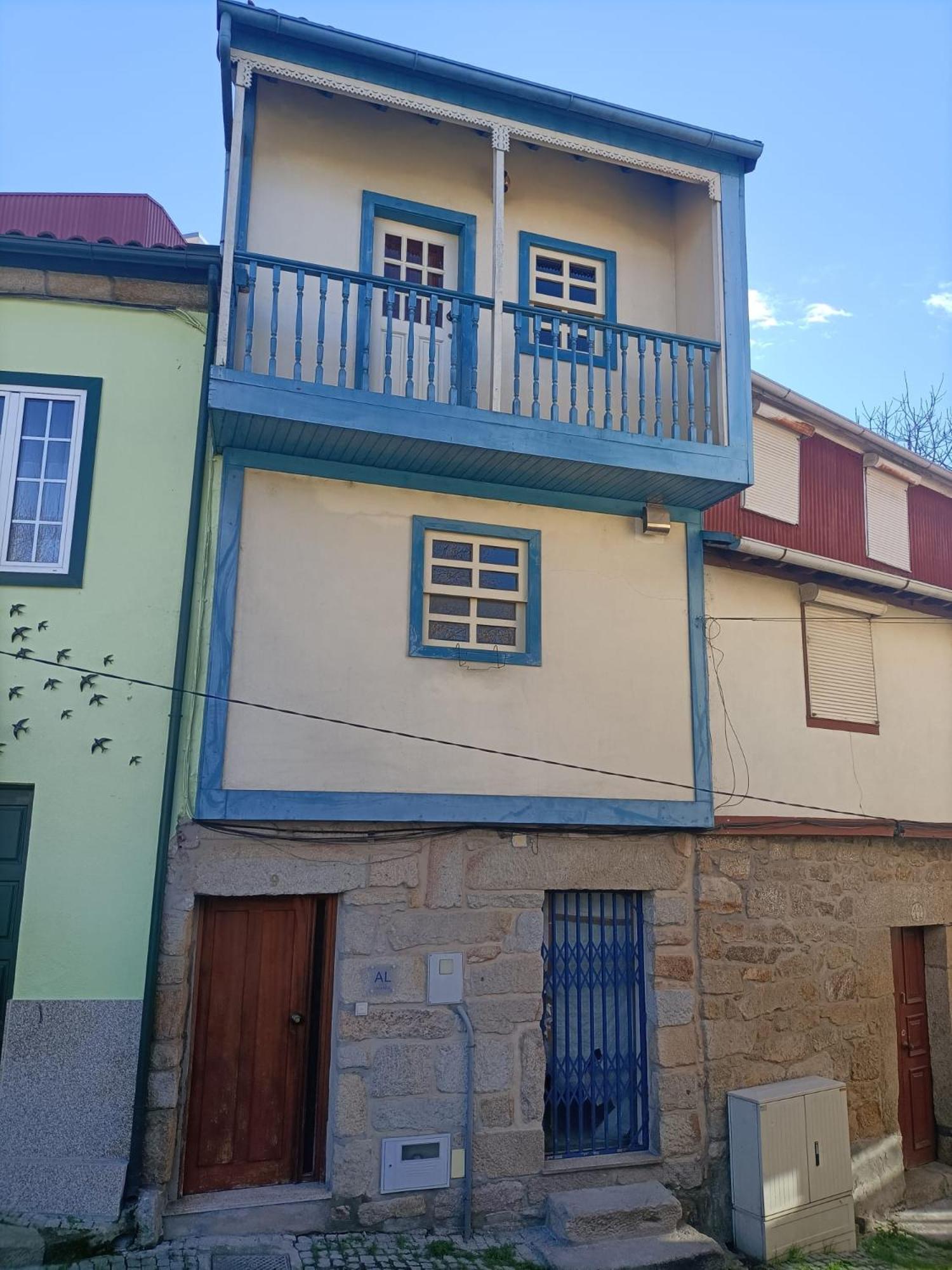 Hotel Casa Azul em Chaves - Image 1
