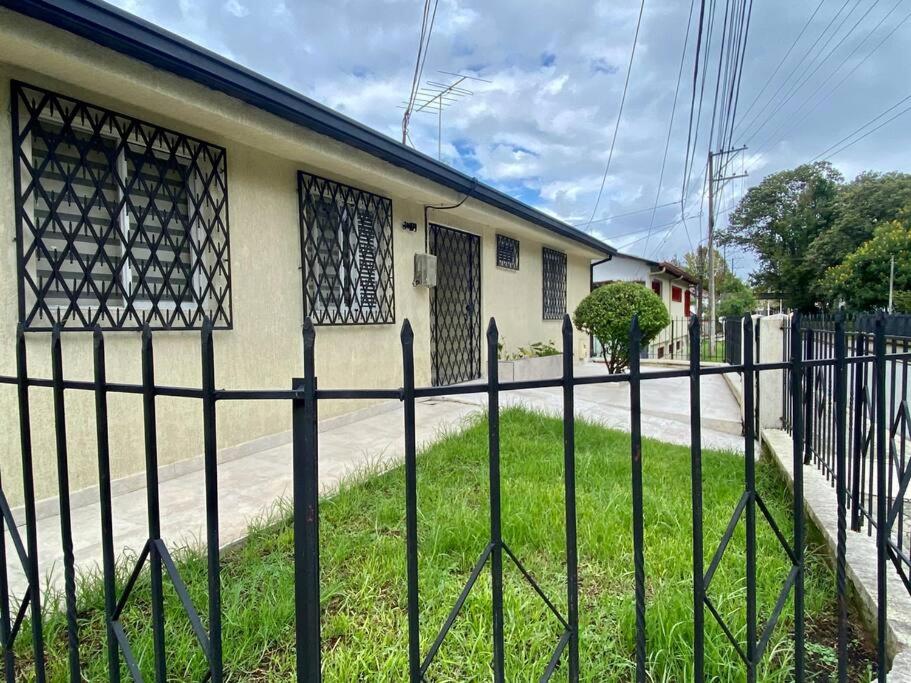 Acogedora casa muy cerca al centro histórico de Popayán