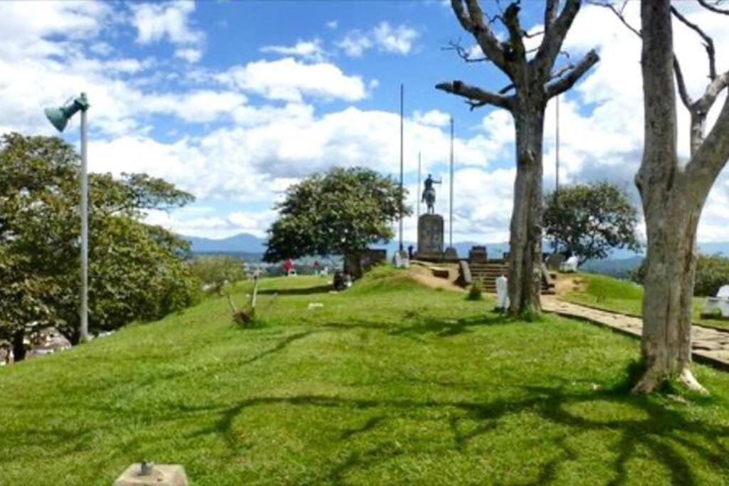 Acogedora casa muy cerca al centro histórico de Popayán
