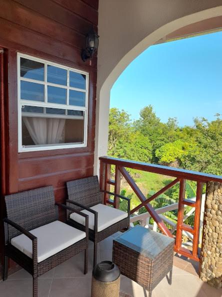 Eden Crest Villa view 5