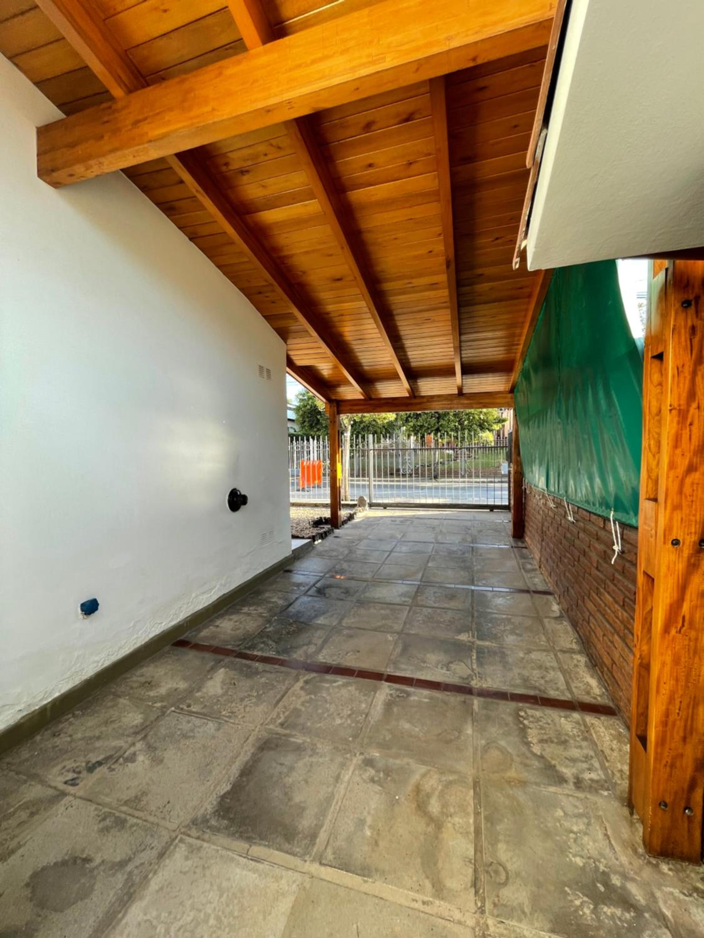 Casa céntrica en calle CB 297