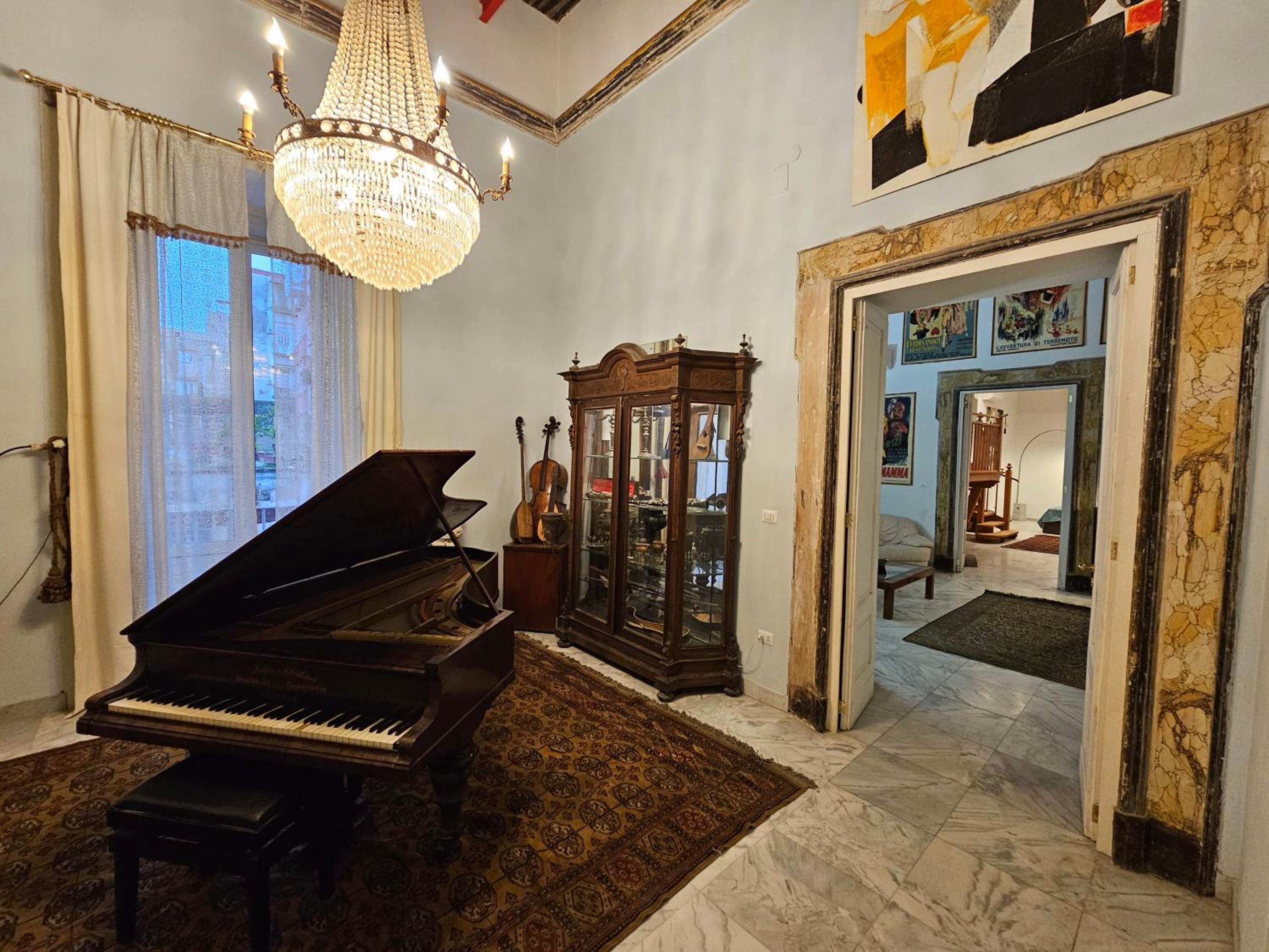 The Spanish Palace, Suites, Rooms, Apartments & Terraces