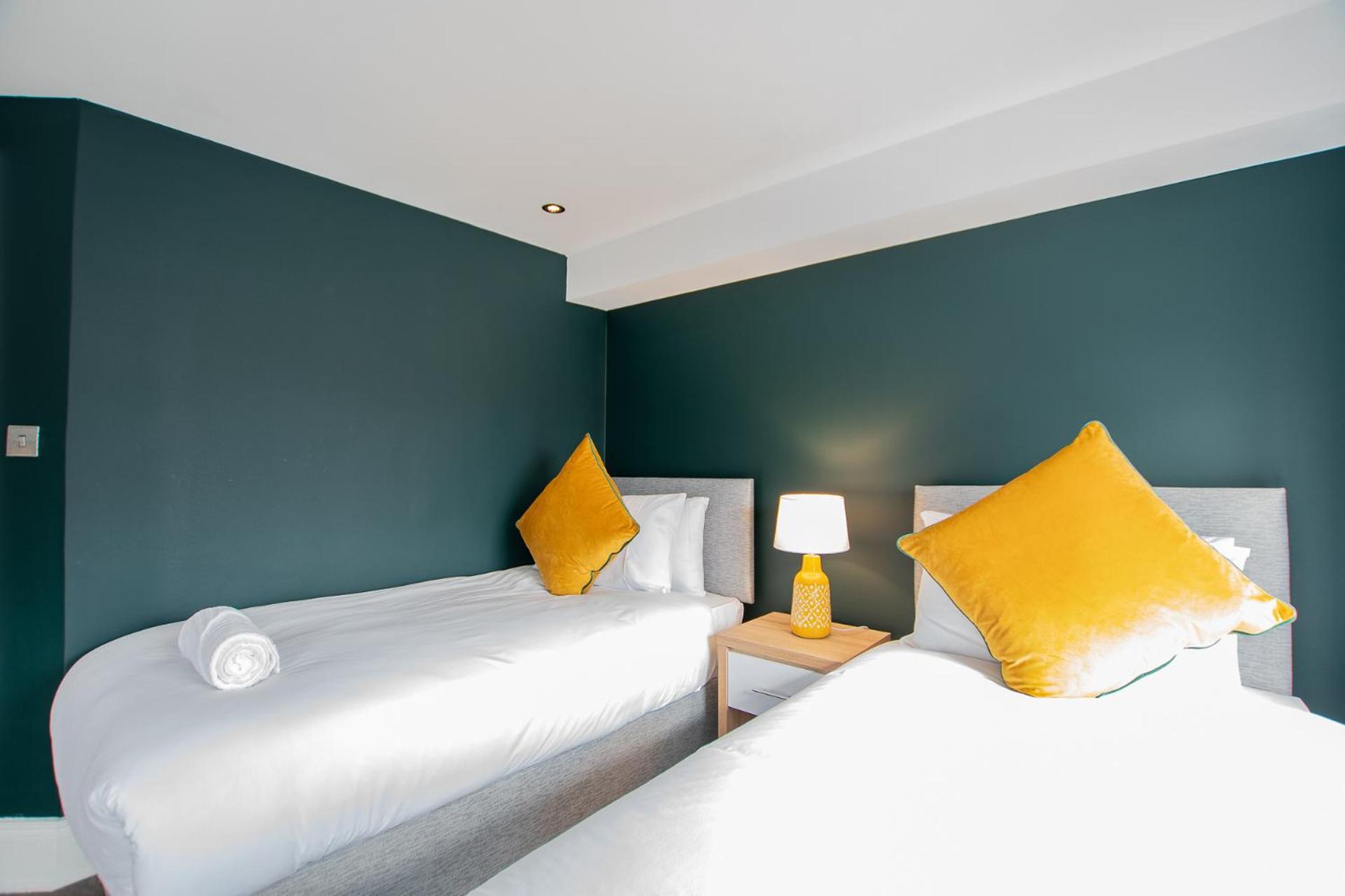 Large Group House -Temple Bar 2 Min