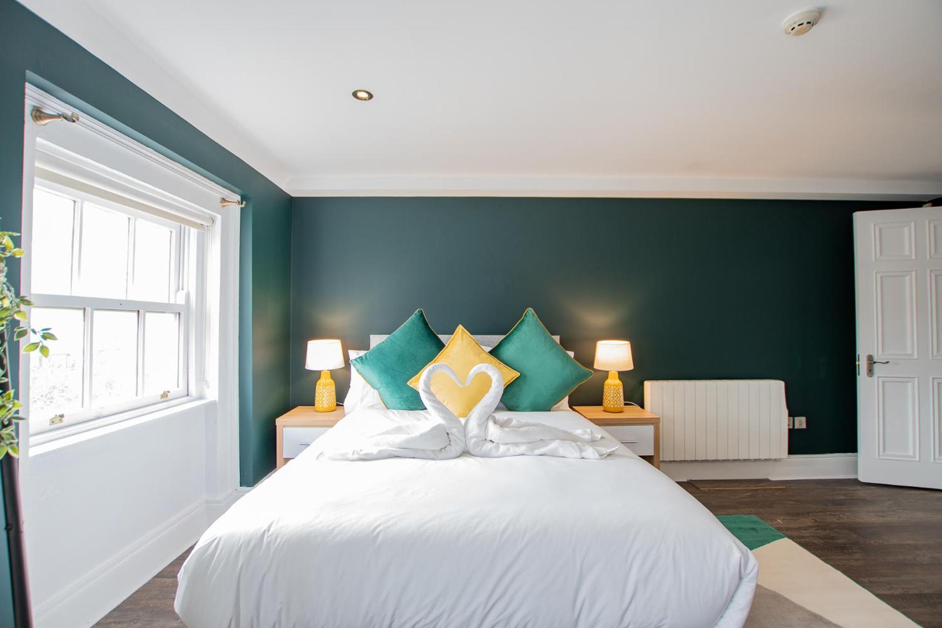 Large Group House -Temple Bar 2 Min