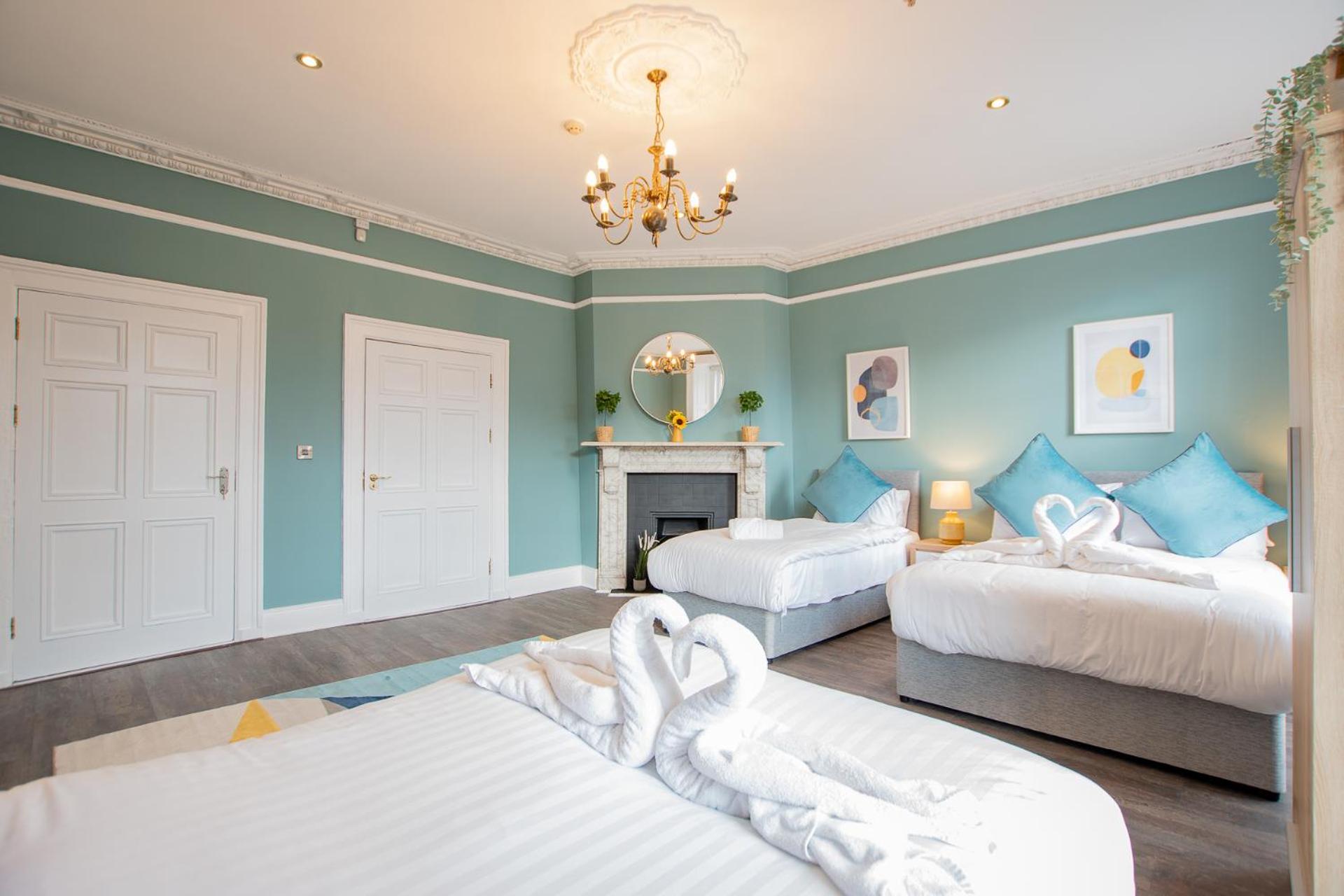 Large Group House -Temple Bar 2 Min