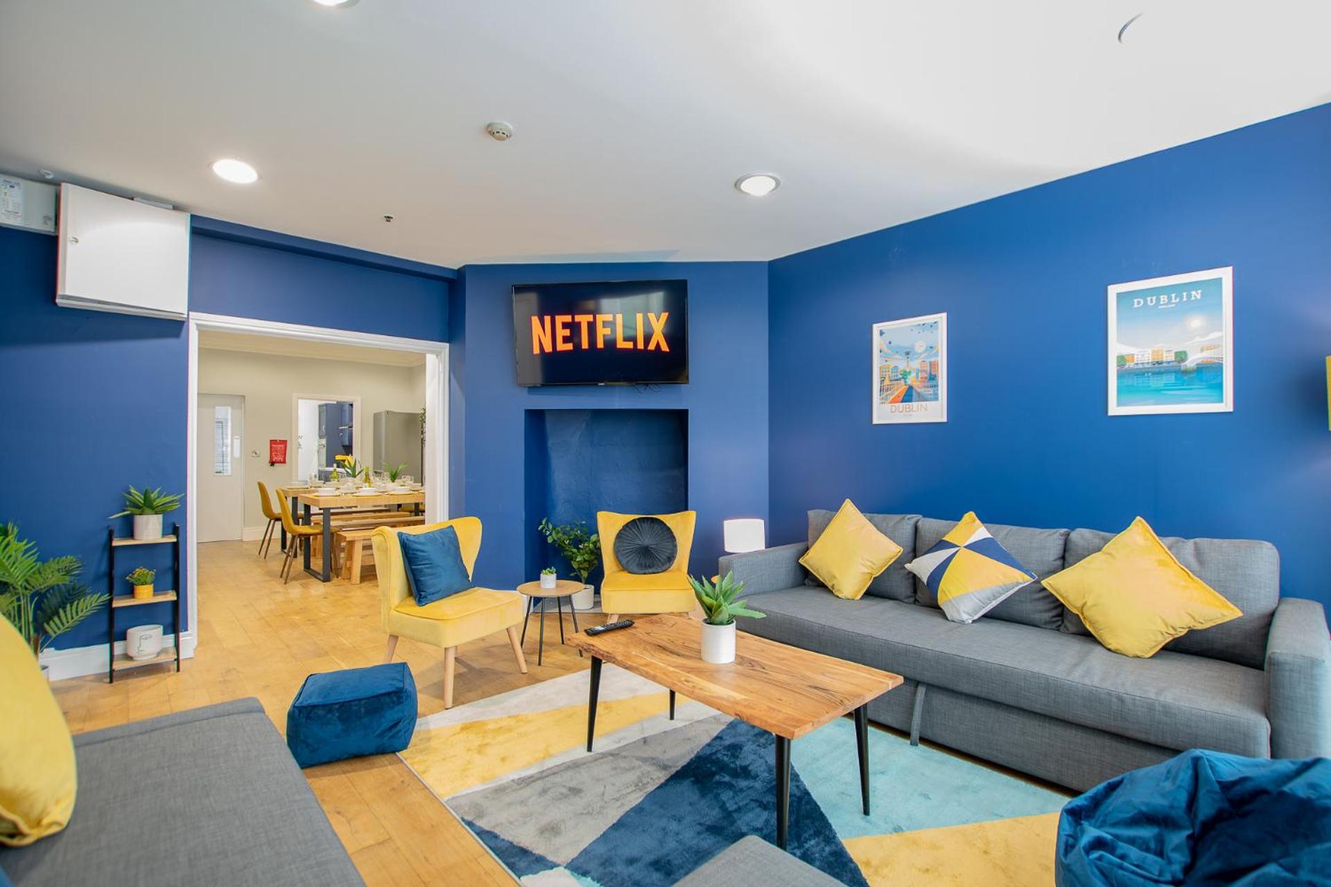Large Group House -Temple Bar 2 Min
