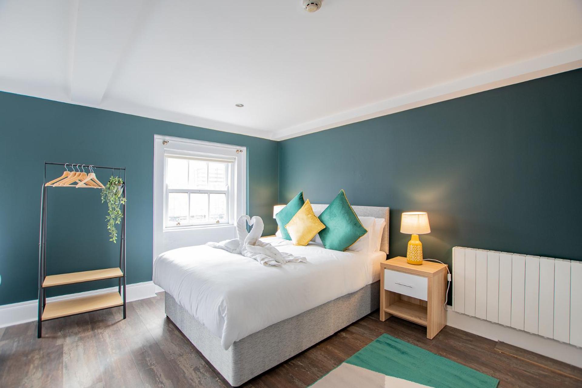 Large Group House -Temple Bar 2 Min
