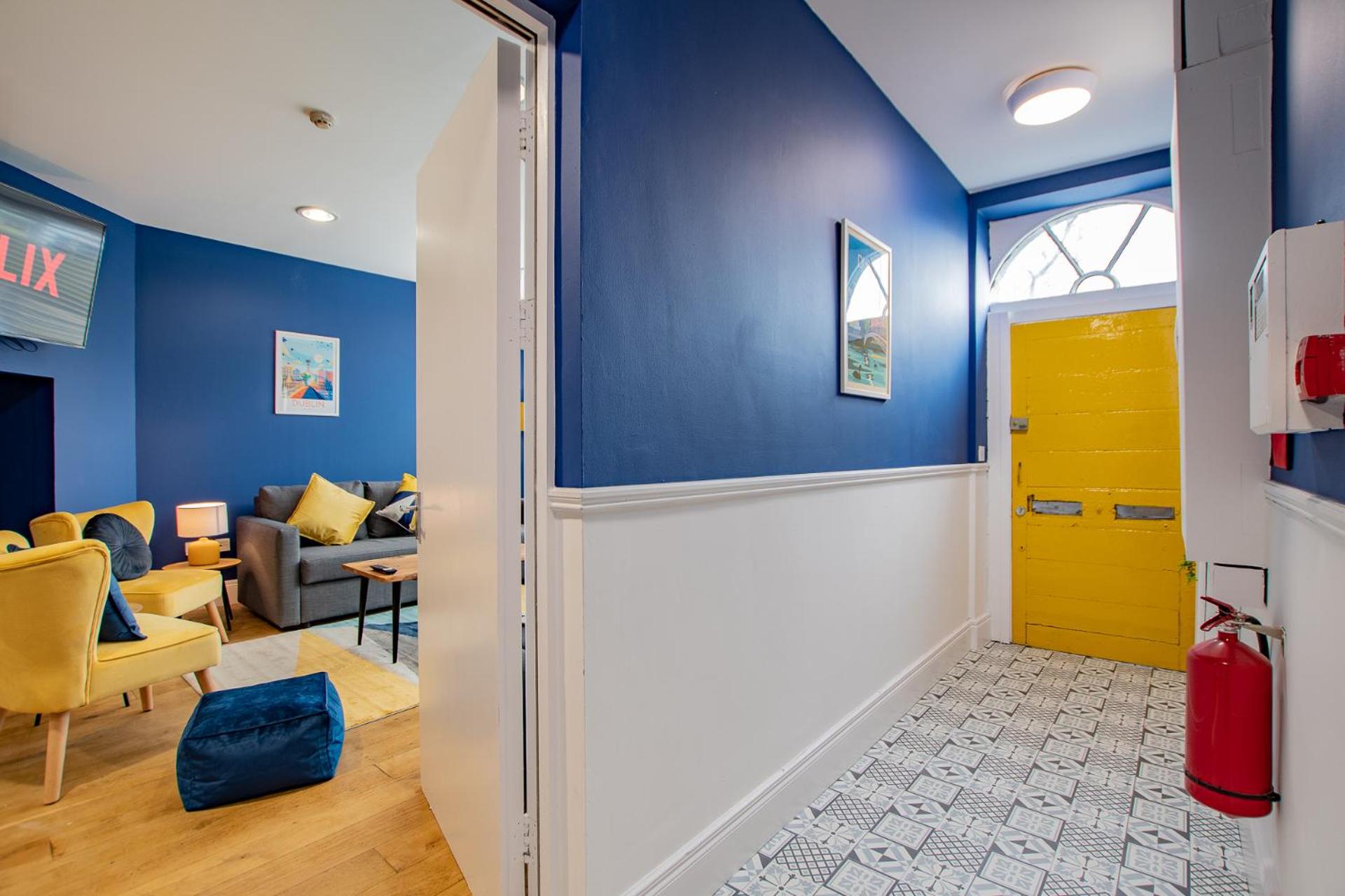 Large Group House -Temple Bar 2 Min