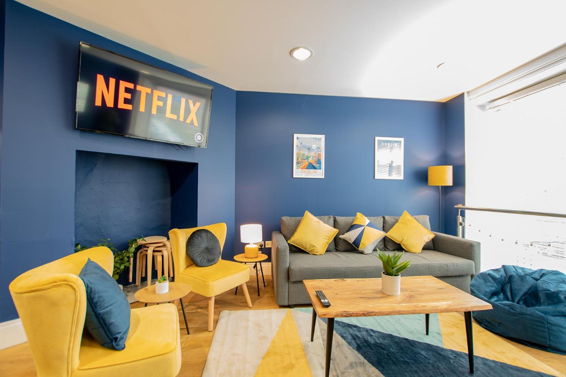 Large Group House -Temple Bar 2 Min