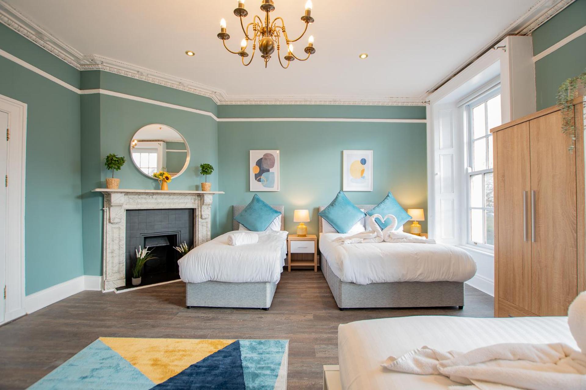 Large Group House -Temple Bar 2 Min