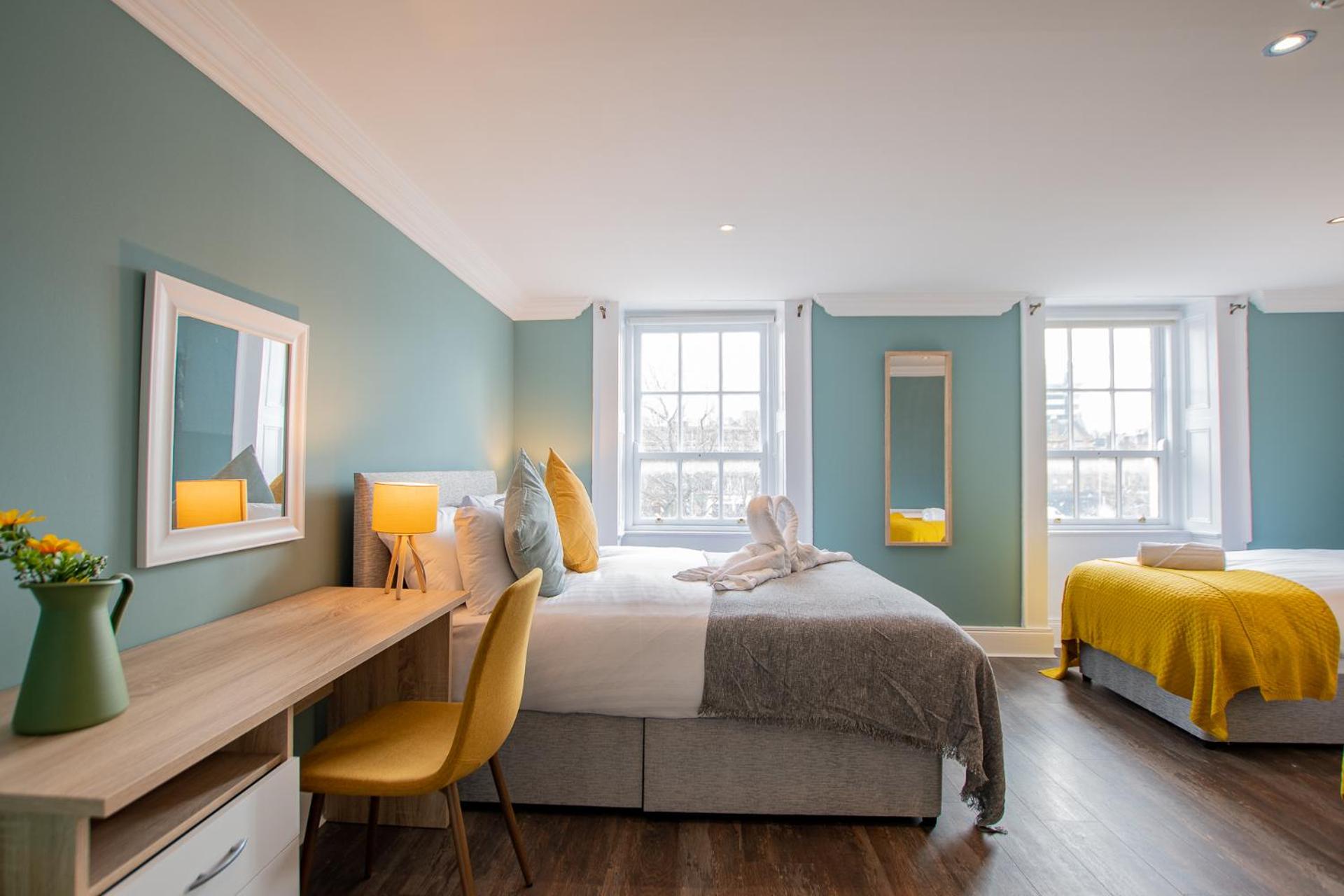 Large Group House -Temple Bar 2 Min