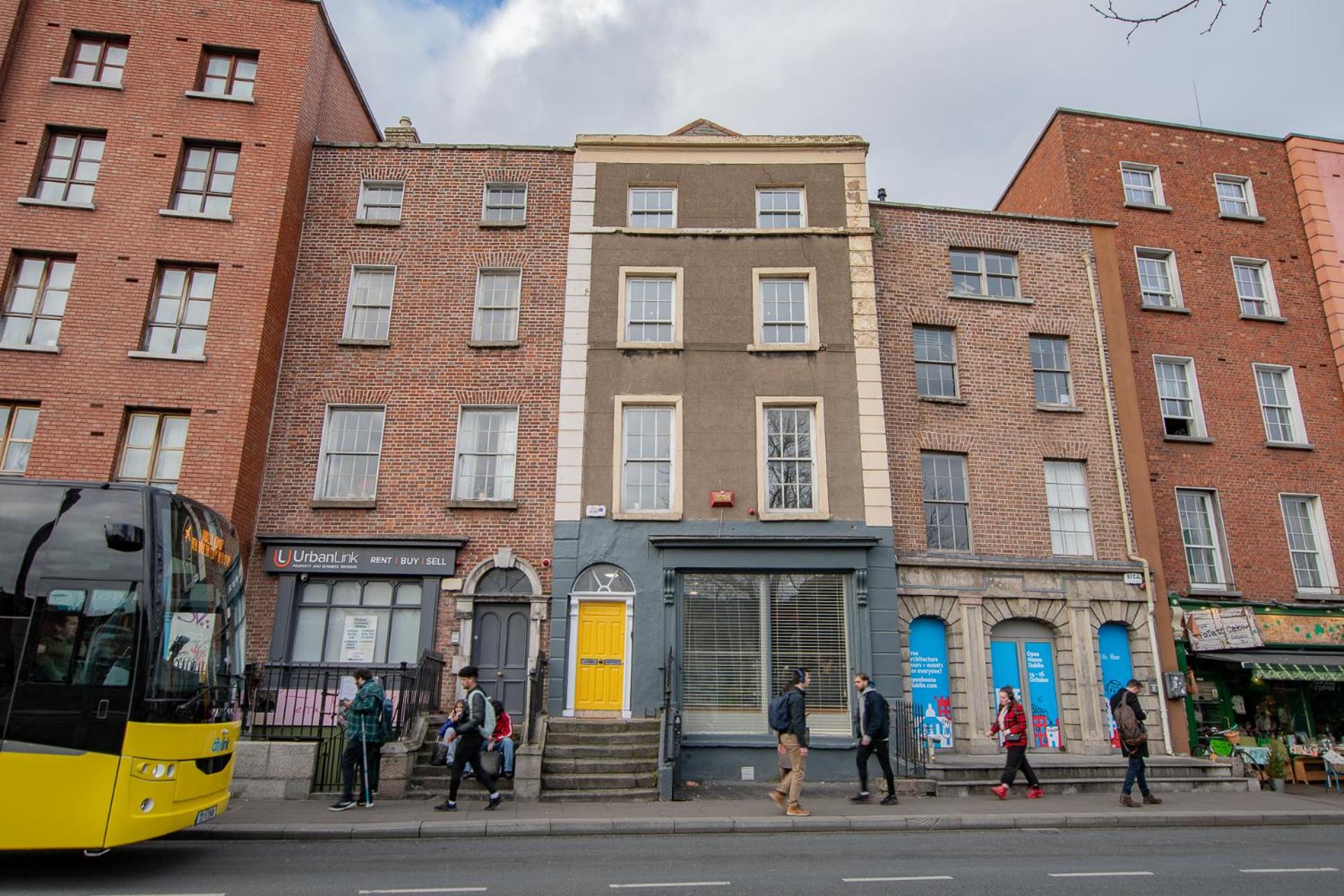 Large Group House -Temple Bar 2 Min