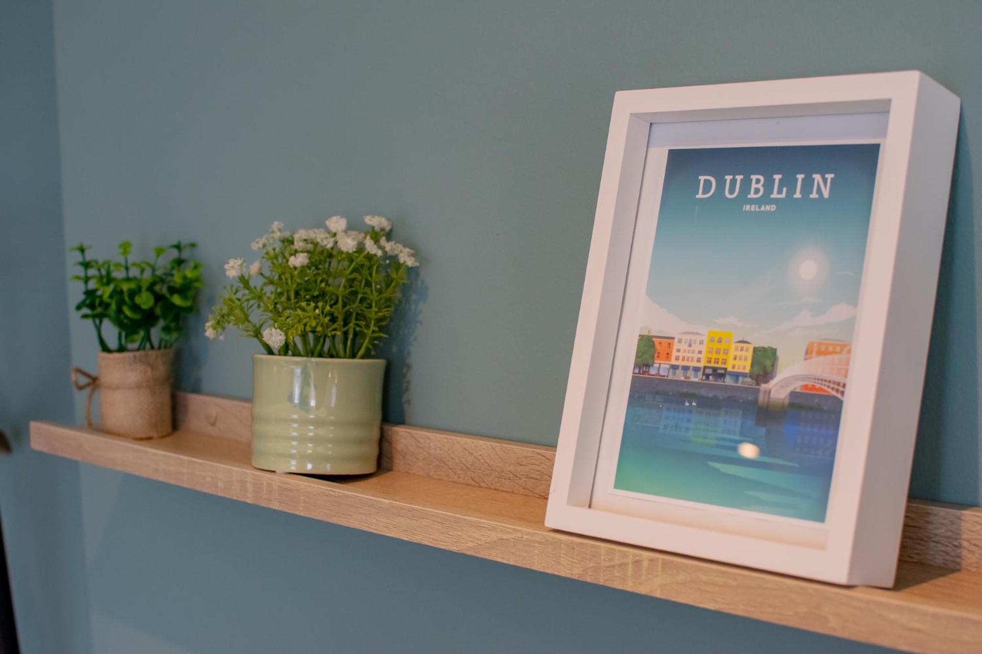 Large Group House -Temple Bar 2 Min