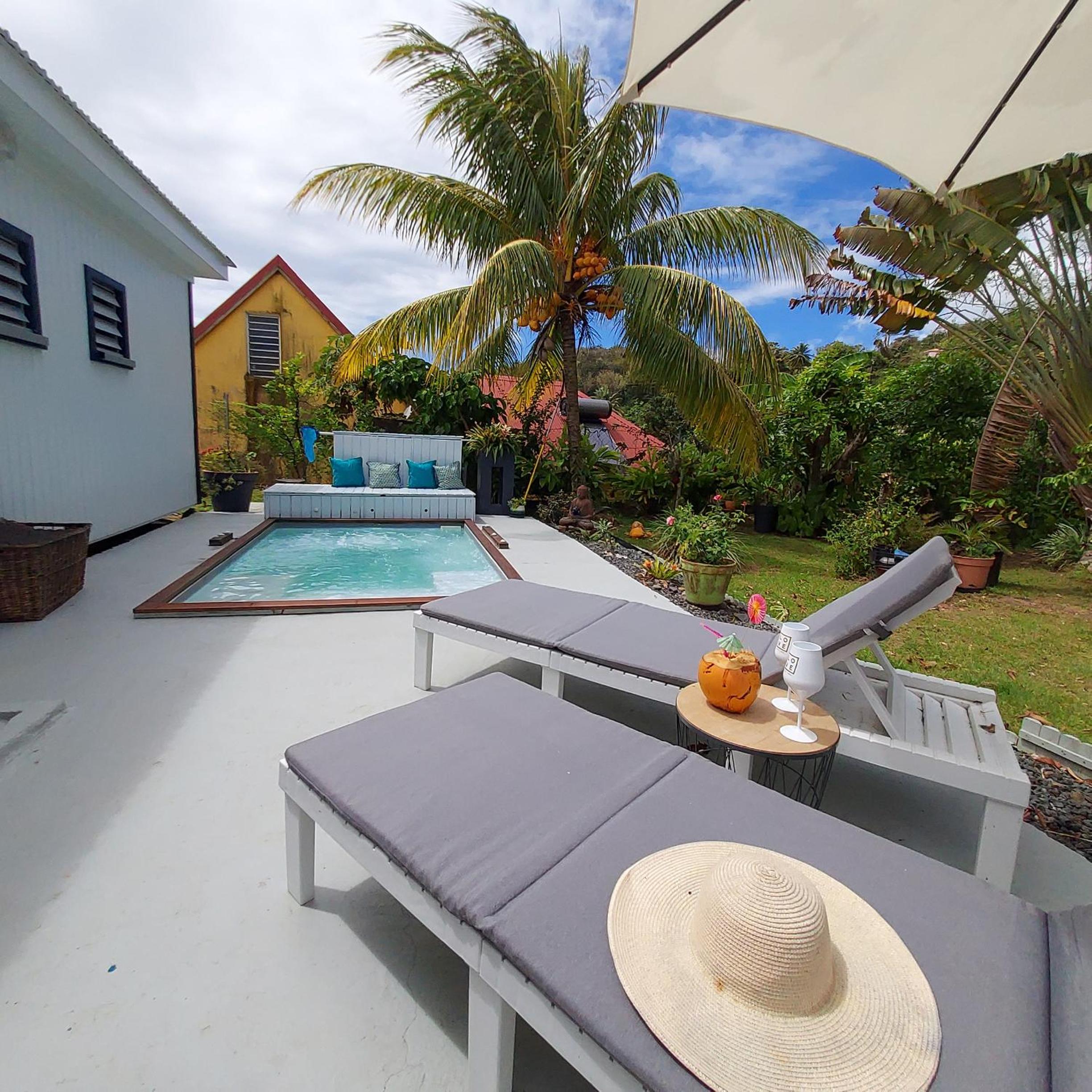 Villa Fleurs Cacao view 5