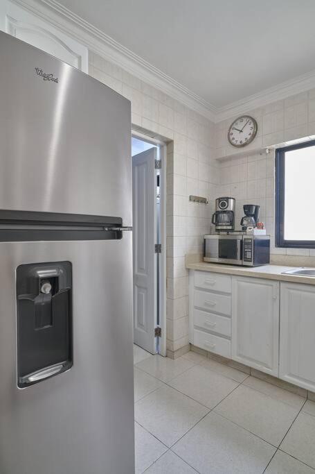 Escape 4BR Penthouse Close to Blue Mall with Private Outdoor Rooftop Terrace