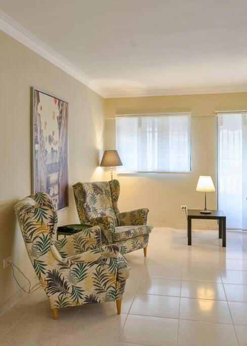 Escape 4BR Penthouse Close to Blue Mall with Private Outdoor Rooftop Terrace