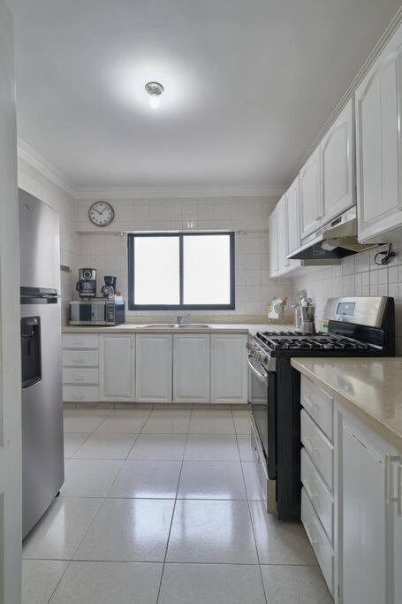 Escape 4BR Penthouse Close to Blue Mall with Private Outdoor Rooftop Terrace