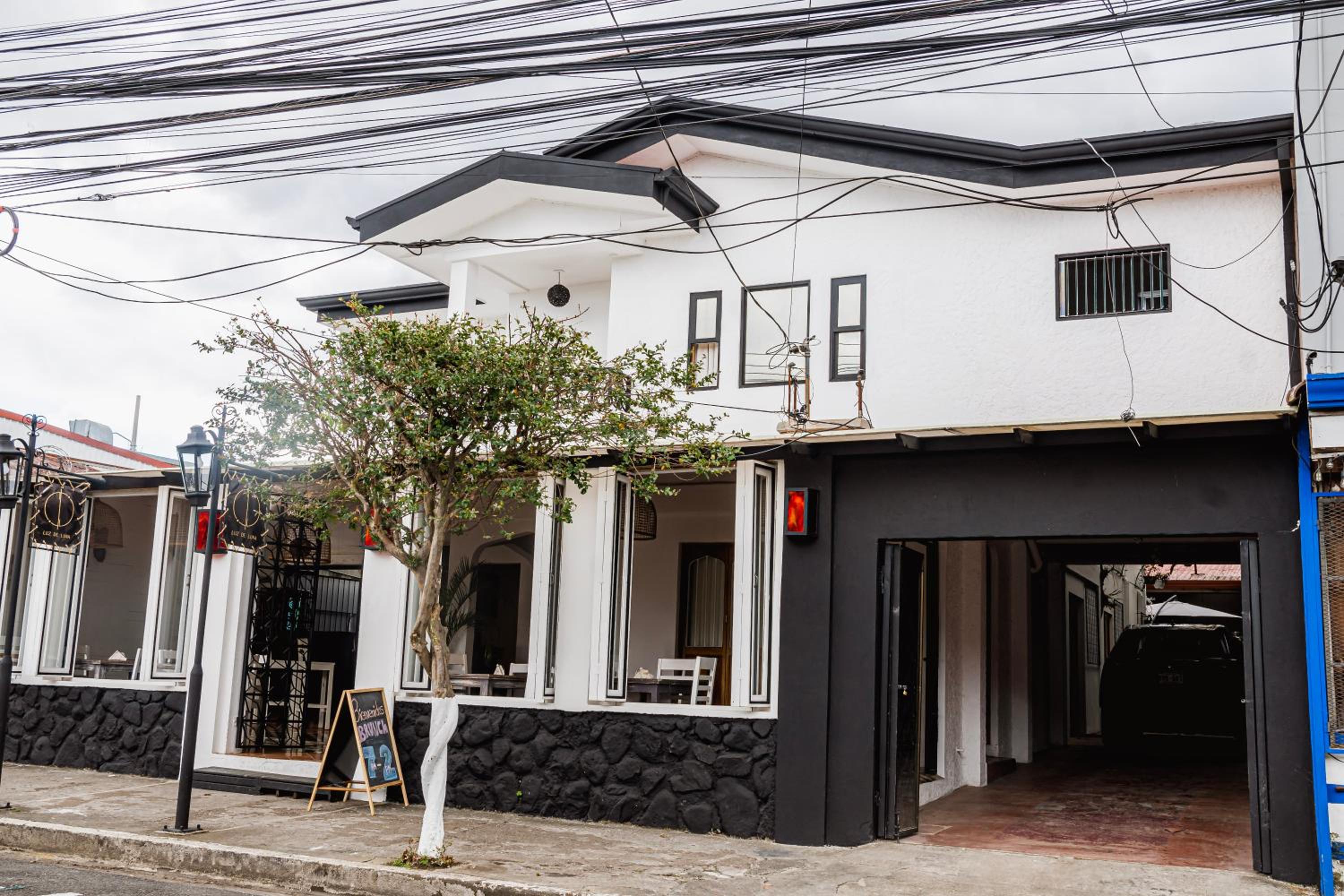 Hotel Luz de Luna - Image 1