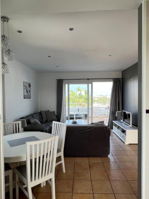 Great penthouse with pool and private roof terrace